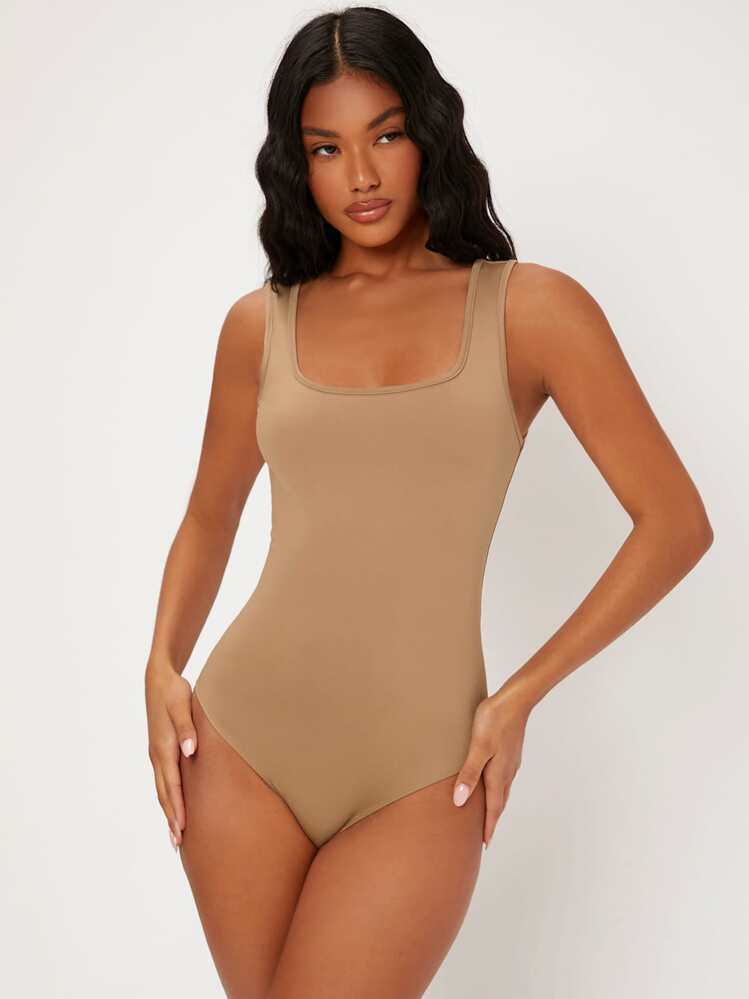 SHEIN BASICS Einfarbiger Body Mit Breitem Gurt, | SHEIN