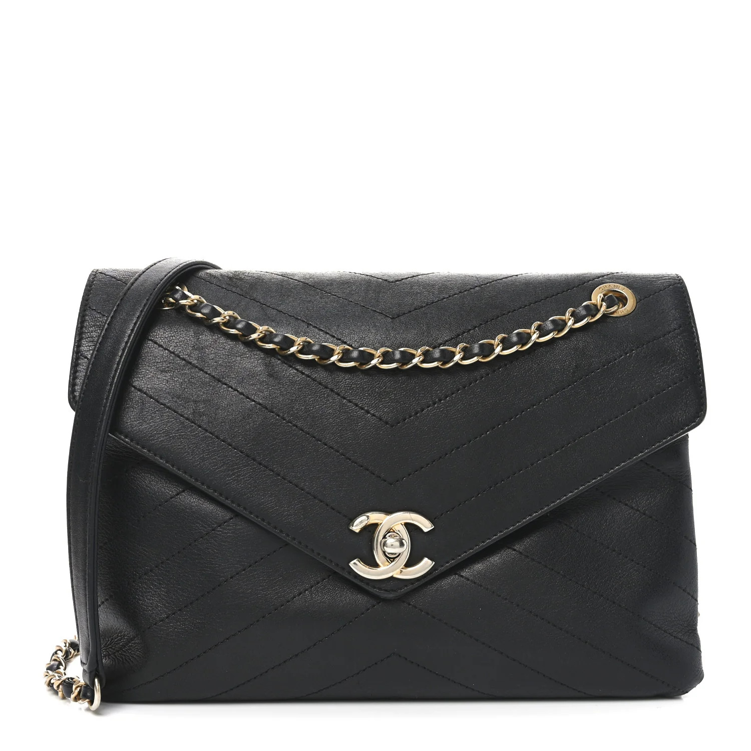 Chanel Lambskin Chevron Stitched Medium Envelope Flap Black 1758999 | FASHIONPHILE (US)