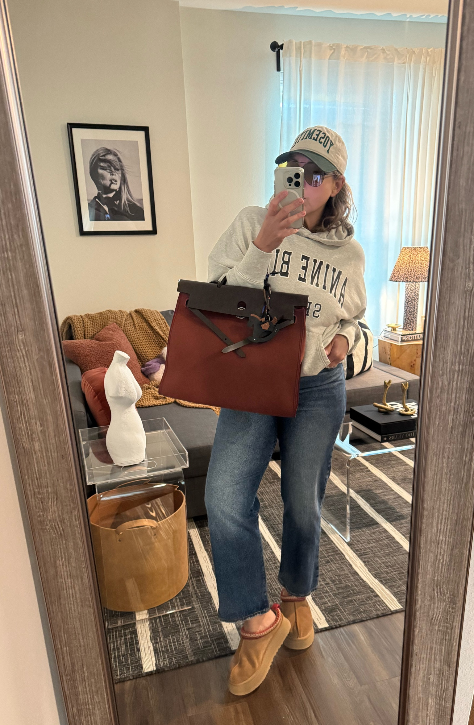 Back from my vacays in the beautiful island of Puerto Rico🌊
Ups just delivered this beauty and of course, new Levis! Love them both! PS-Yes! I do own a few of these amazing herbags! I think they totally worth the price point! 
Linking some of my favorites!
#hermesherbag #hermes #herbag39 #herbag31 #herbagrouge #target #cb2 #cap #hat #curlyhair #naturalbeauty #natural #ugg #uggtas #uggtaz #handbag #bigbagtrend #bagcharm #horse #aninebing #animebingsweatshirt #casualvibes #ootd #casualoutfit #travel #travelbag #traveloutfit #workbag #bag #quayaustralia #sunglasses #trending #classic #classy

#LTKItBag #LTKTravel #LTKSeasonal