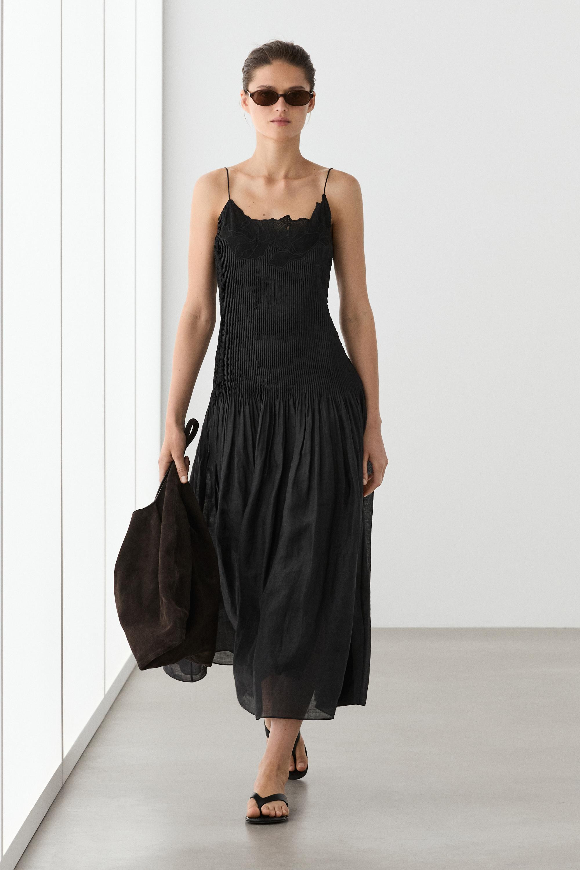 Flowing embroidered midi dress with pintuck detail | Massimo Dutti UK