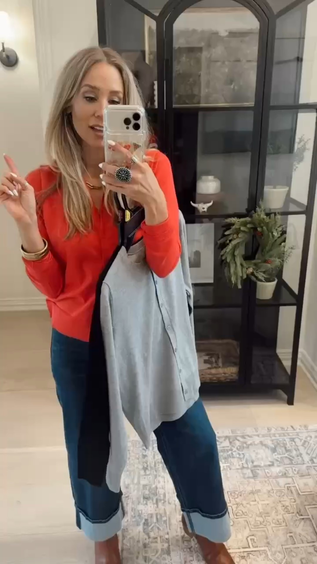 🤍 Wearing size s / my tts 

#LTKHoliday #LTKGiftGuide #LTKootd