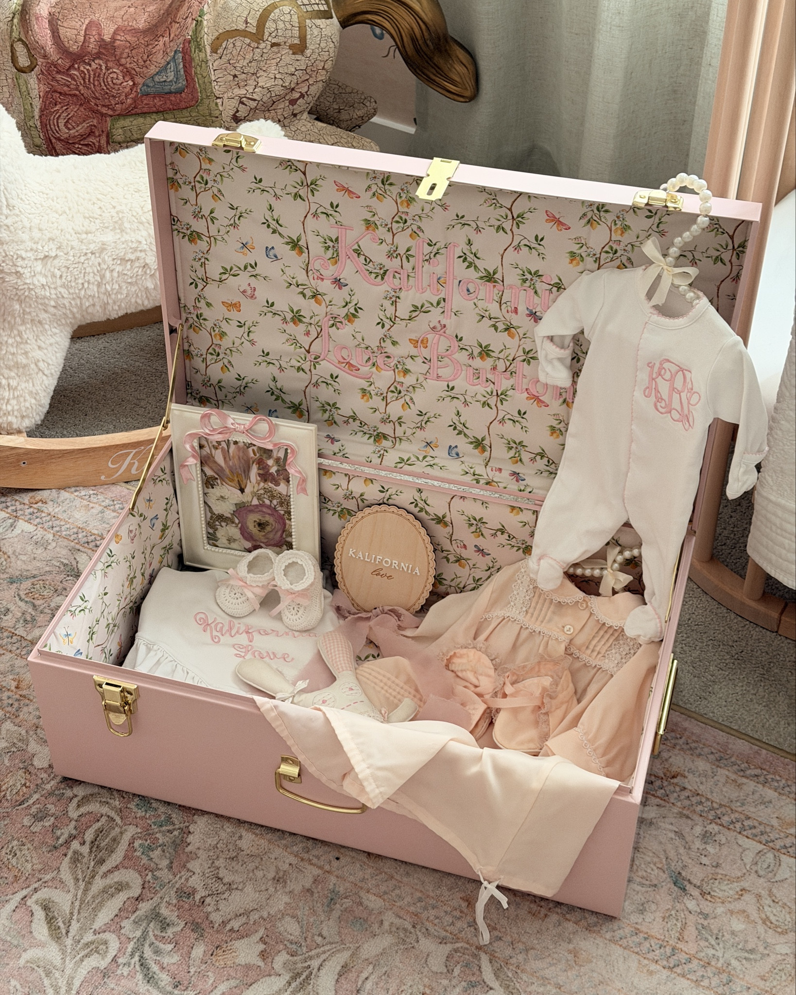 The cutest keepsake trunk! 🎀 The perfect timeless gift for all your little one’s beautiful memories. 🍼🎀🧳

#LTKHoliday #LTKPetite #LTKGiftGuide