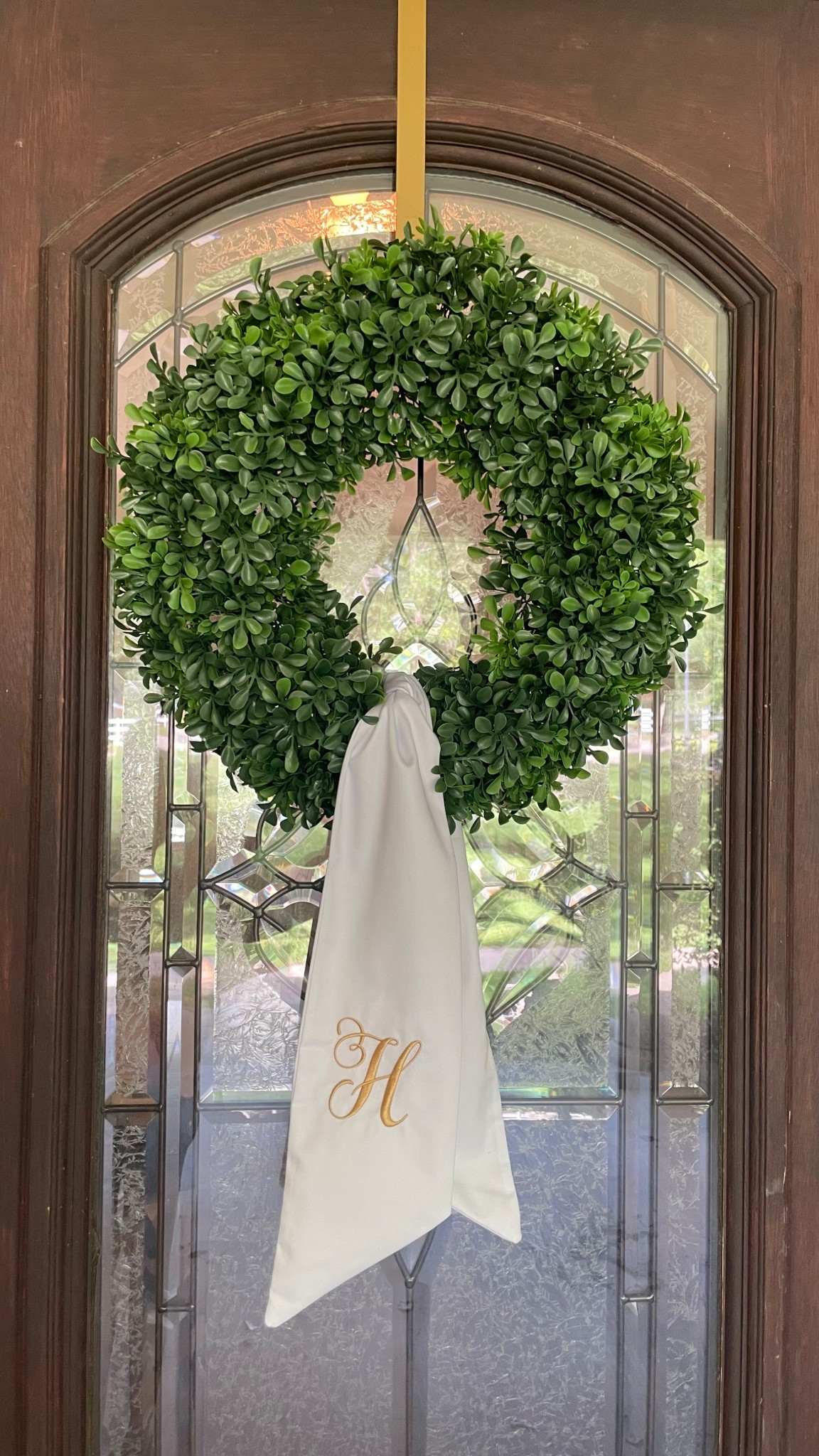 Spring wreath 
Wreath sash 
Monogrammed wreath 
Amazon finds 

#LTKHome
