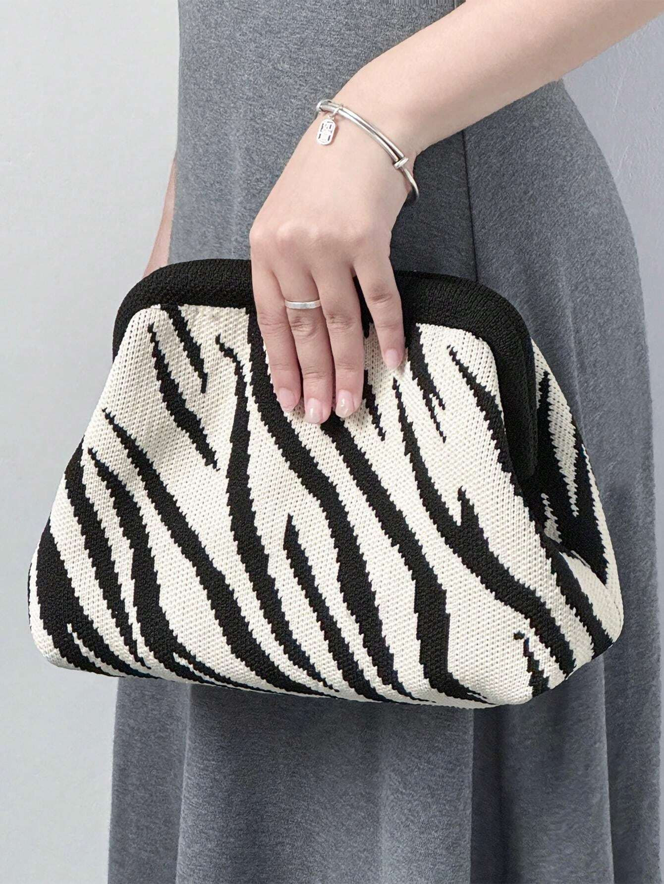 CHICVUE Elegant Zebra-Striped Color-Blocked Clutch, Available To Sling Over Shoulder Crossbody Ba... | SHEIN