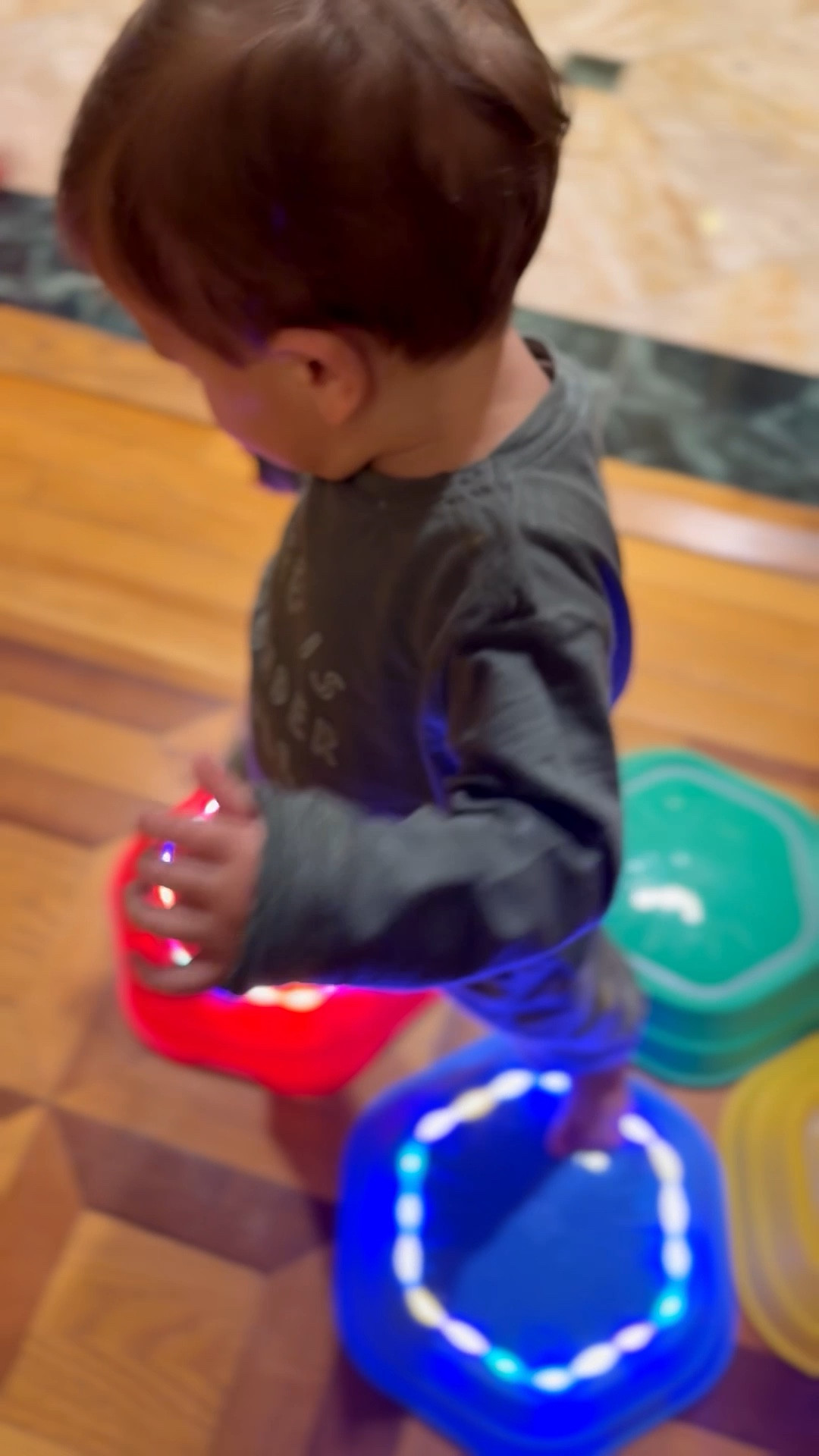 Kids light up stepping stones ! So fun! 