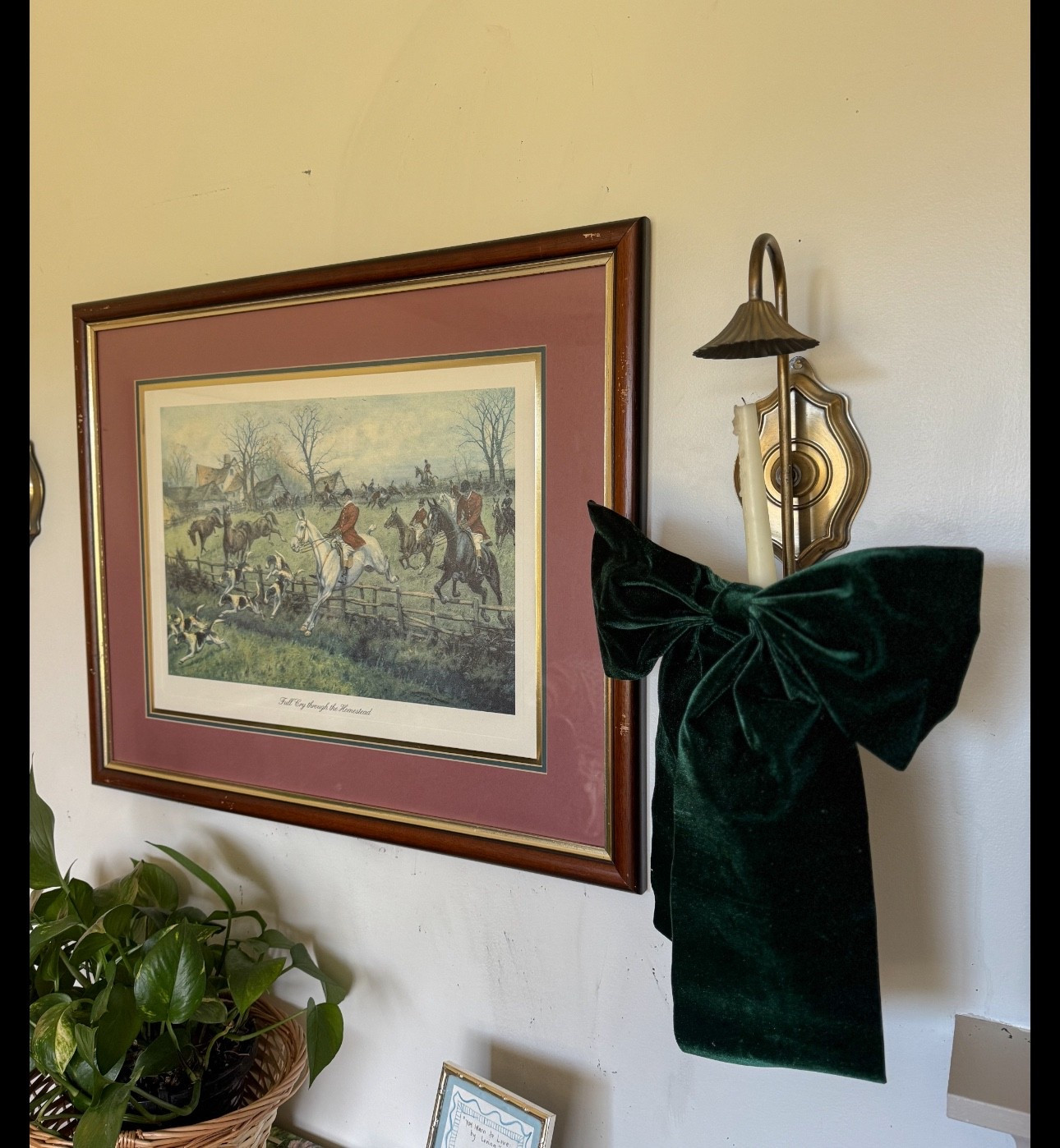 Ralph Lauren Christmas bow velvet 

#LTKSeasonal #LTKHome #LTKHoliday