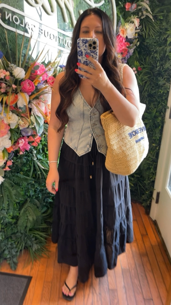 Fall transition outfit

Denim vest - wearing size L
Black tiered maxi skirt - wearing size medium but runs large!
Raffia tote bag, straw tote bag
Black square flip flops 
Blue and white floral phone case

Midsize outfit

#LTKSeasonal #LTKMidsize #LTKItBag