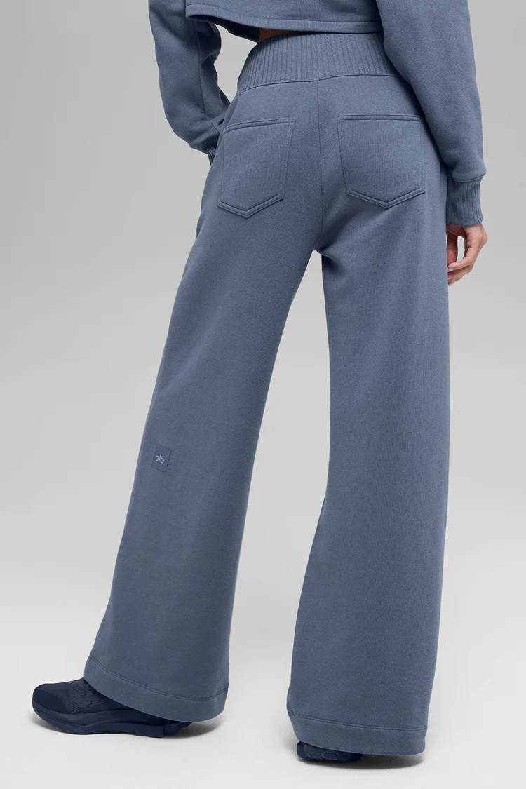 Serenity Wide Leg Sweatpant | Alo Yoga (US)
