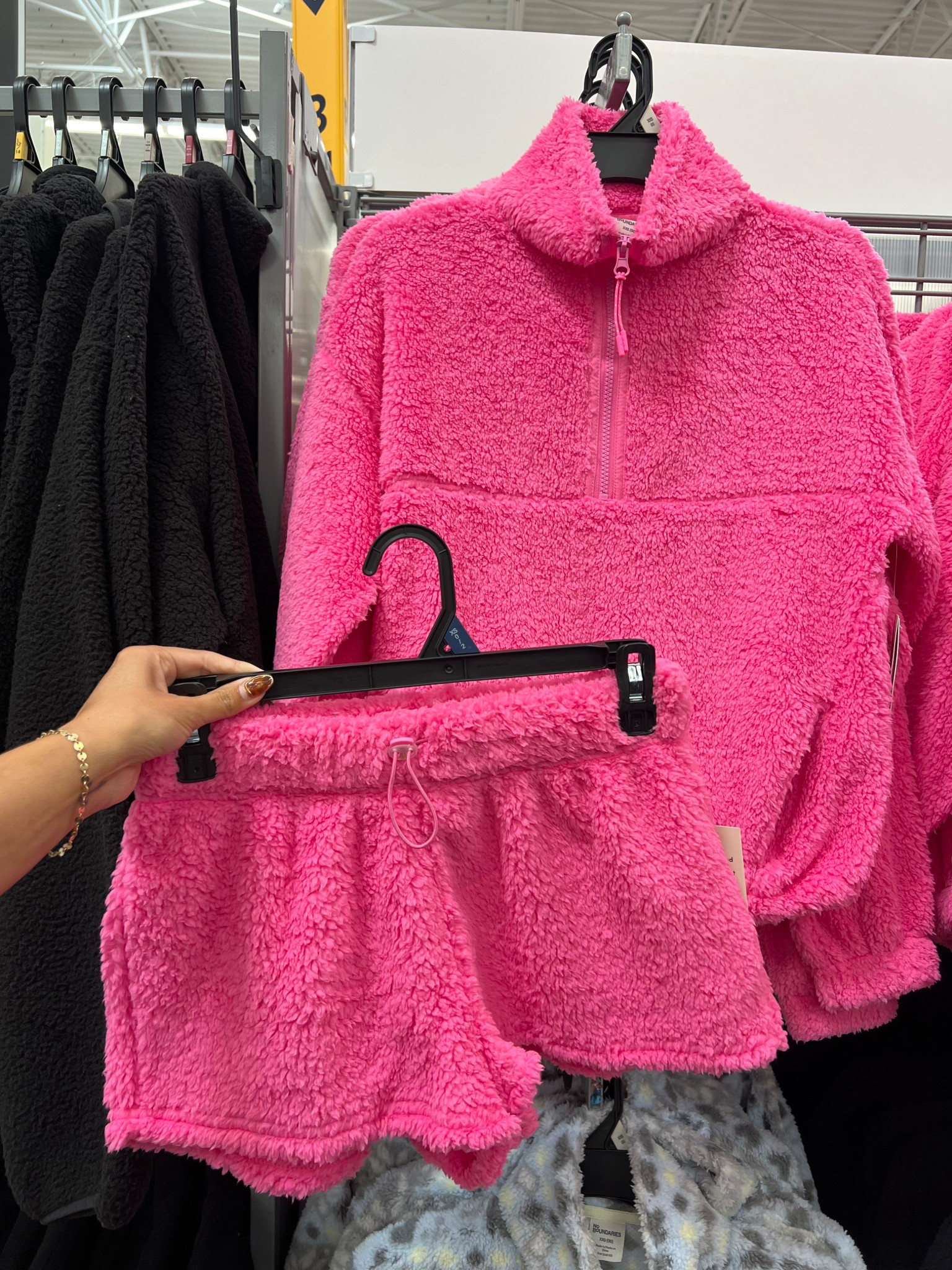Actually the coziest lounge set at Walmart 🩷🎀 I wear a TTS small and size down to an xs - multiple colors!! Less than $20 for the set! 

#LTKSeasonal #LTKFindsUnder50 #LTKStyleTip