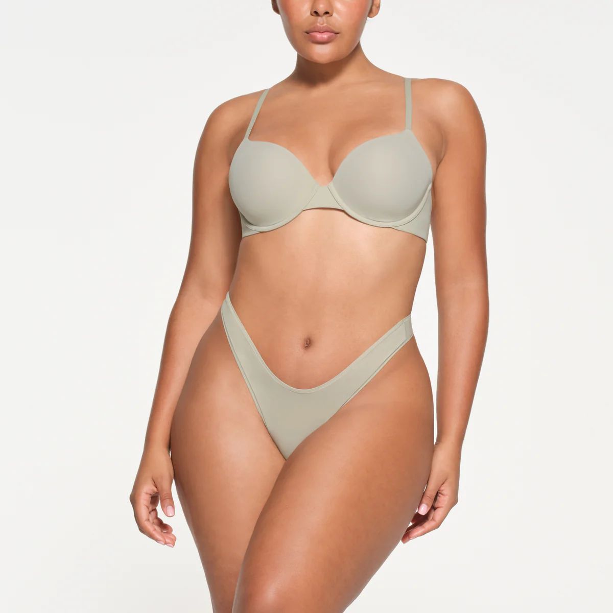 T-SHIRT BRA | SKIMS (US)