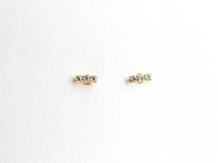 Sparkle Stud in Crystal Clear | TrendingAbove