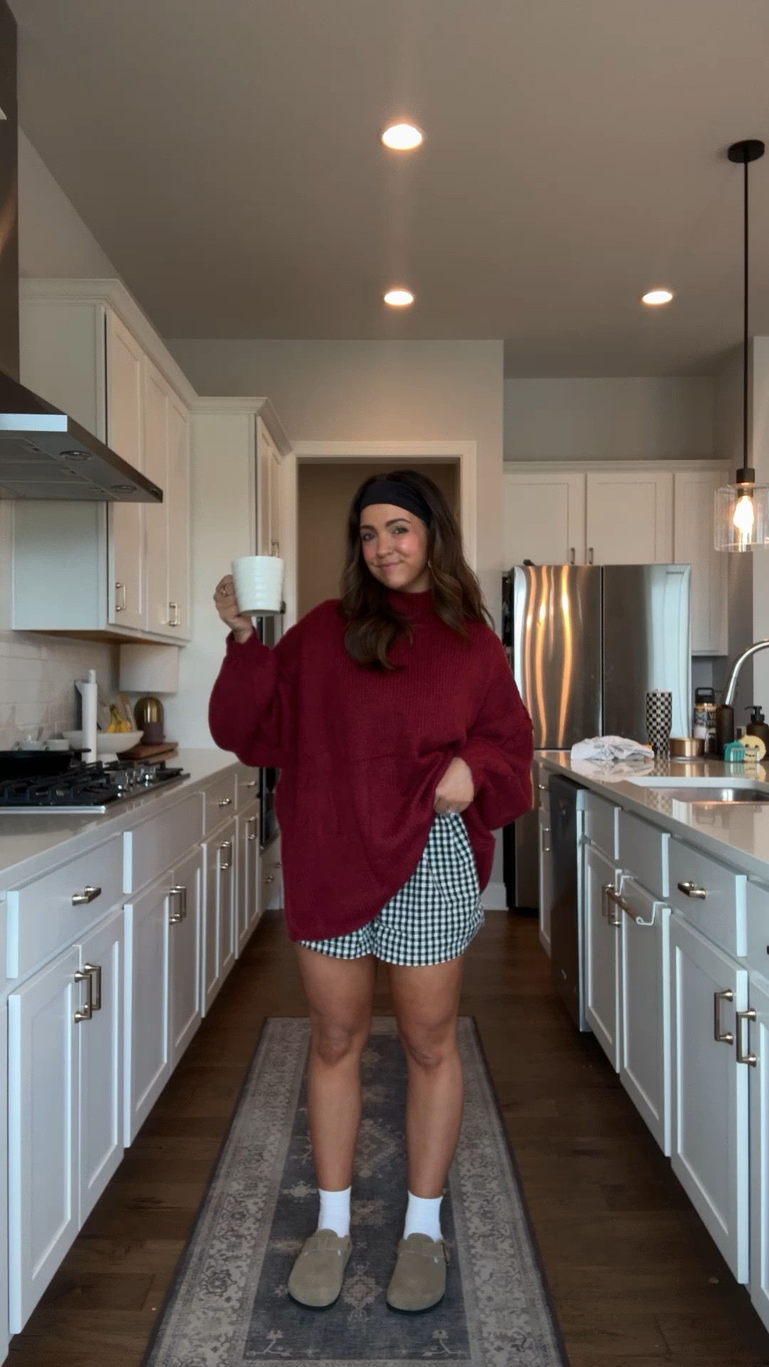 Casual fall Amazon outfit! Wearing all mediums!