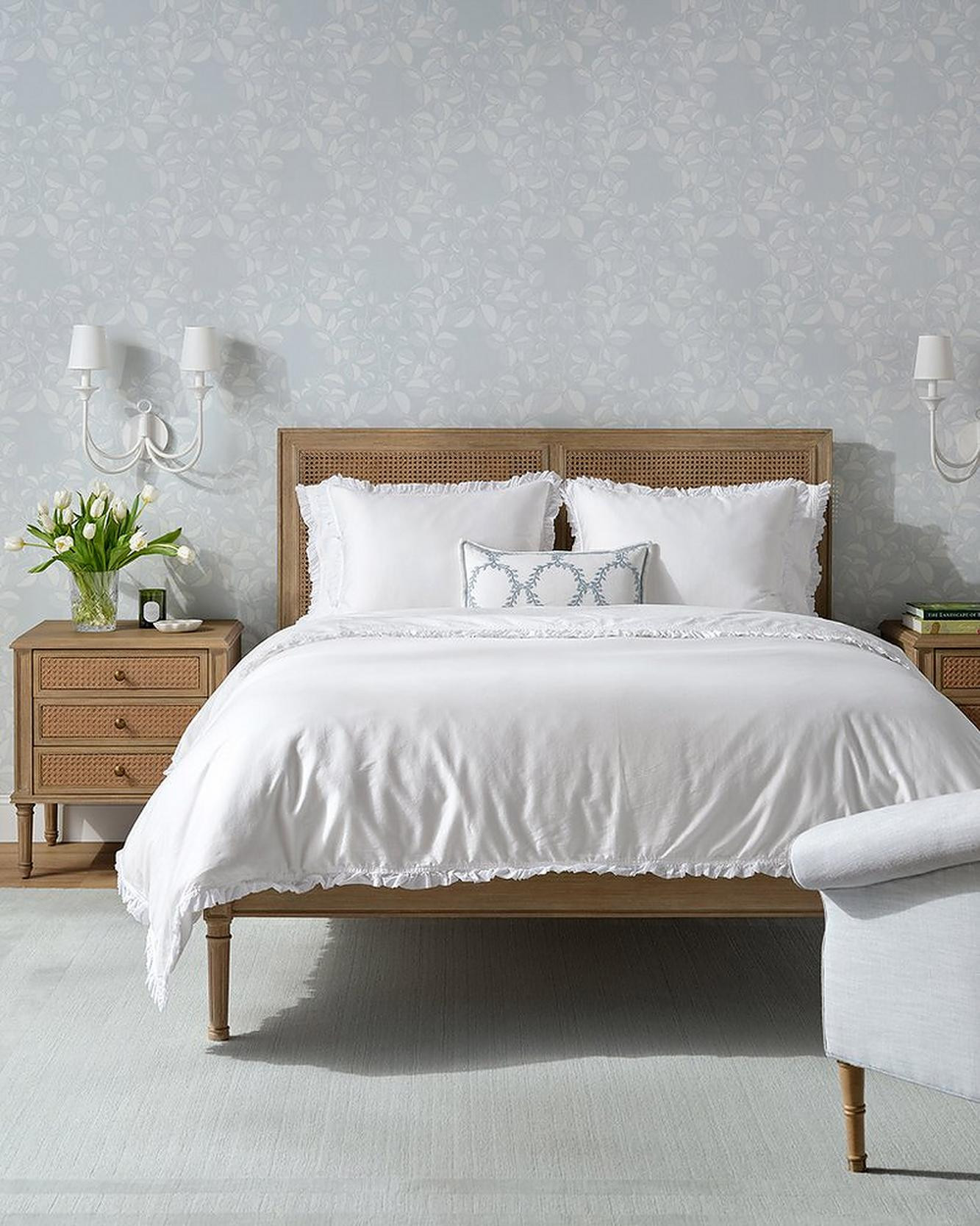 I didn’t think a bed could make this much difference until I saw these Serena & Lily pieces 🤍✨
They instantly make your room feel softer, brighter, and way more elevated without even trying 🛏️
And now that they’re on sale… it’s basically your sign to upgrade your space and never look back
#SerenaAndLily #BedroomUpgrade #HomeDecorFinds #LuxuryLiving #NeutralHome #LTKFinds #SaleFinds #CoastalStyle #DreamBedroom #InteriorInspo #CozyVibes #ModernHome #BedroomGoals #LTKSale #HomeInspo 

 #LTKSeasonal #LTKHome #LTKSaleAlert