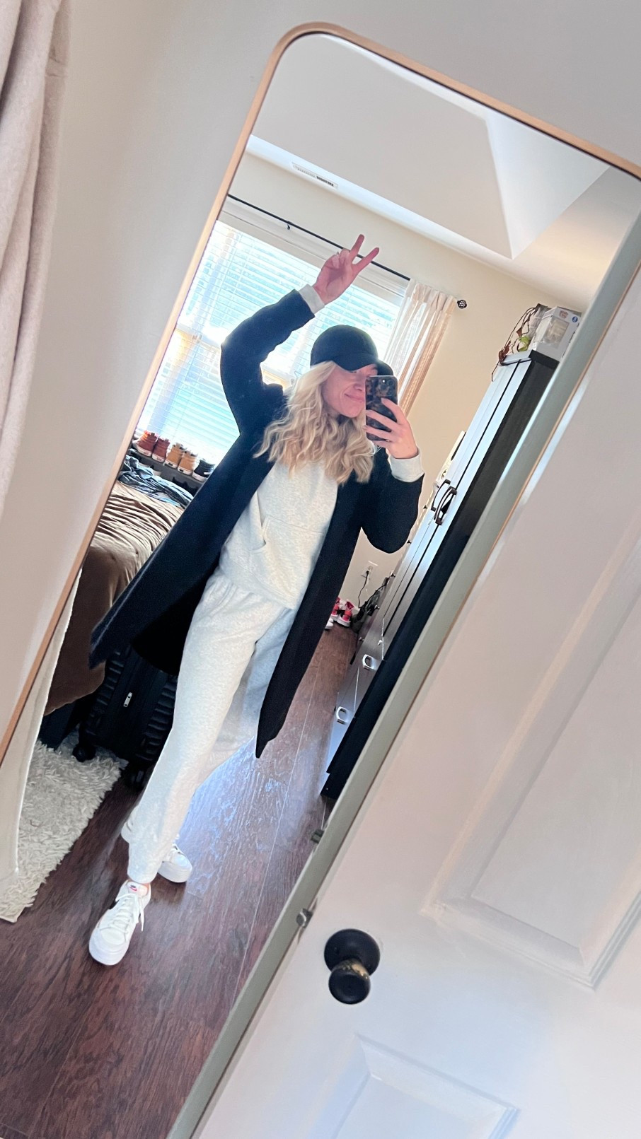 Airport fit



#LTKSeasonal #LTKFindsUnder100 #LTKStyleTip