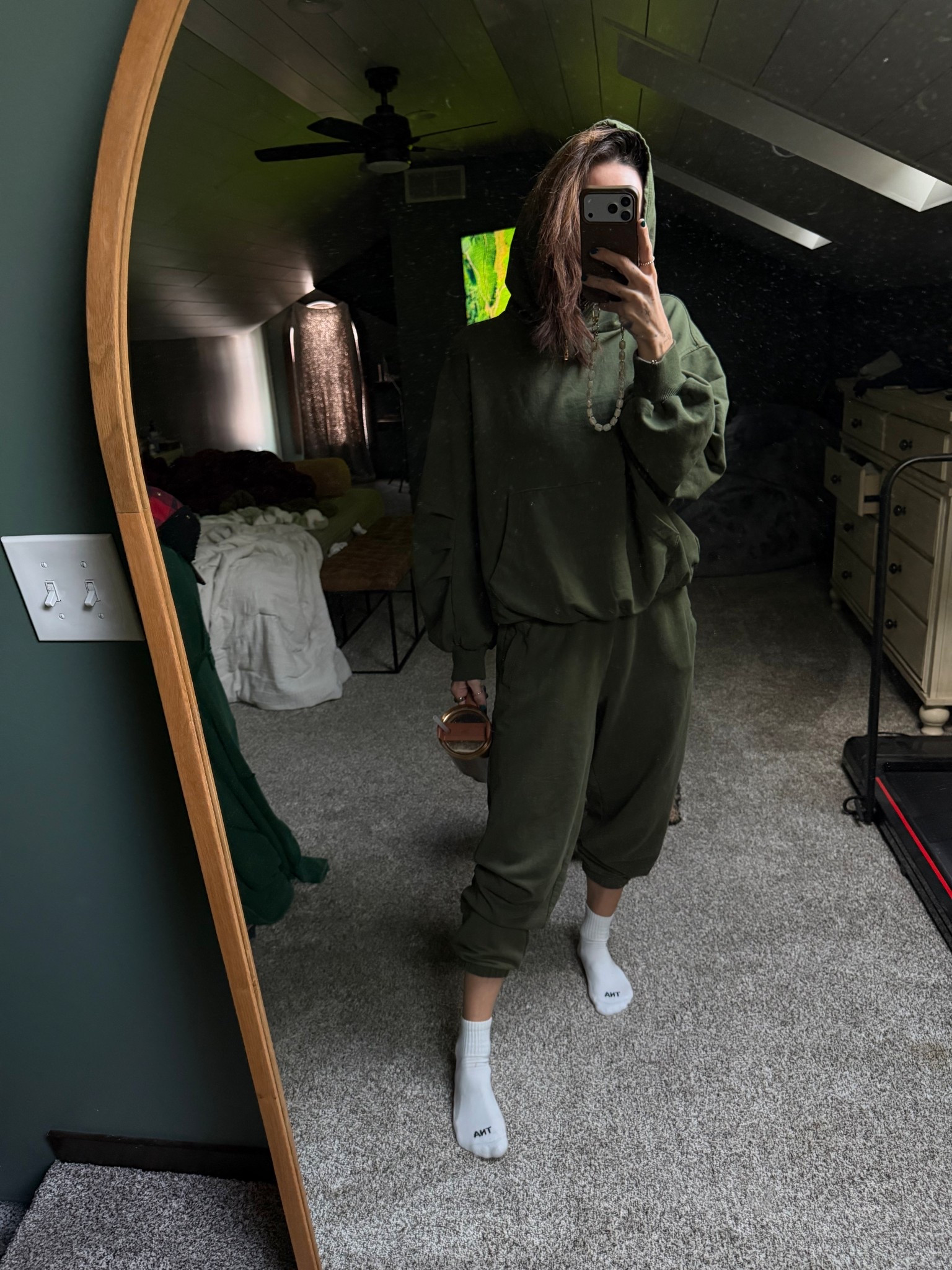 Sweat set vibe ✌🏼 
Small in sweatshirt & XS in pants 
 runs oversized 

#LTKGiftGuide #LTKHoliday #LTKootd