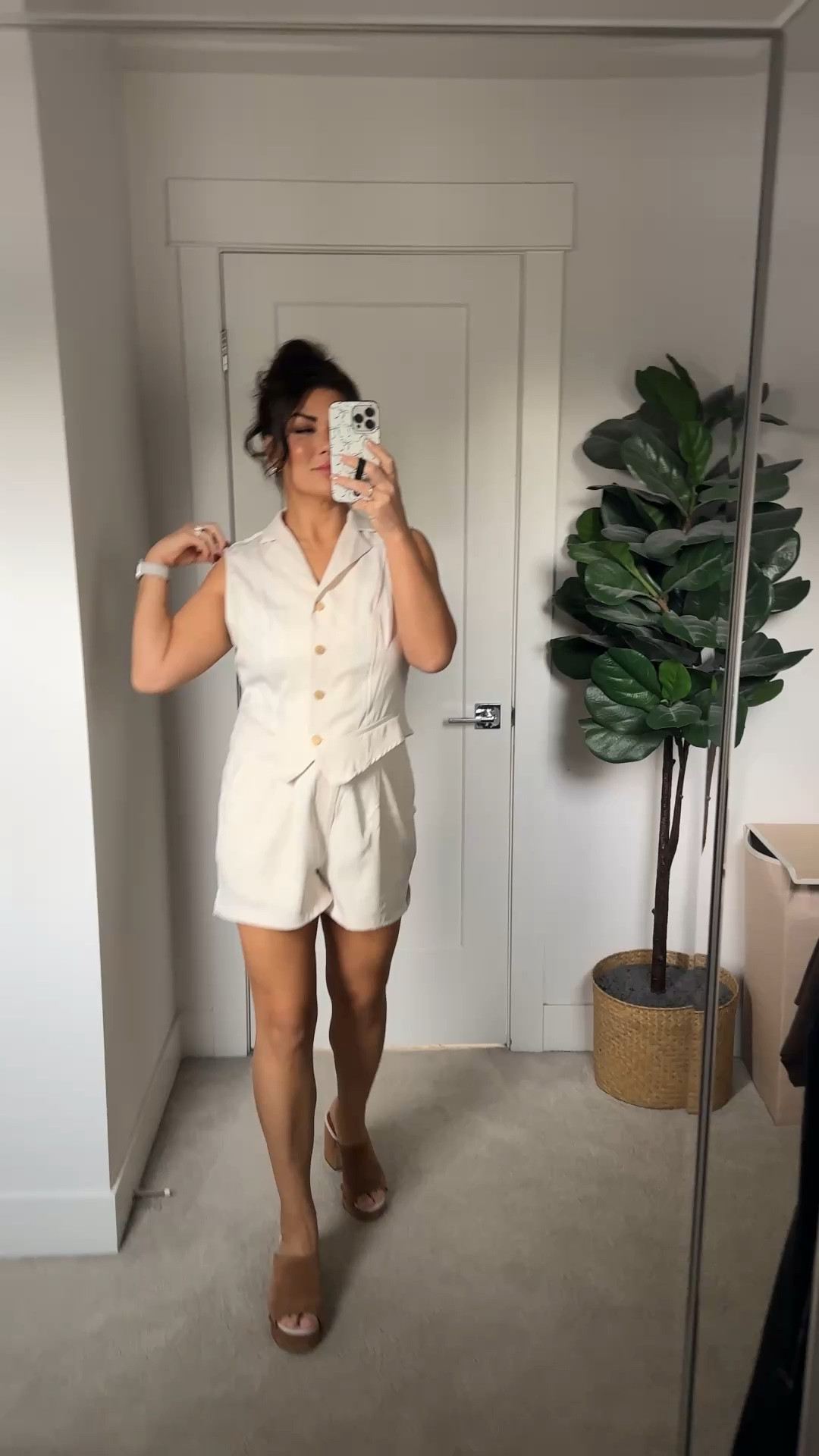 #ResortOutfits #VacationStyle #ResortWear #BeachChic #TropicalVibes #VacationWardrobe #EffortlessStyle #IslandFashion #LuxuryResortWear #TravelInStyle #SunnyDayStyle #ResortFashion #CoastalElegance #ChicGetaway #BeachResortStyle #LightAndAiry #SummerWardrobe #JetsetterStyle #ElegantVacation #ResortGlam

#LTKMidsize #LTKSeasonal #LTKFindsUnder100