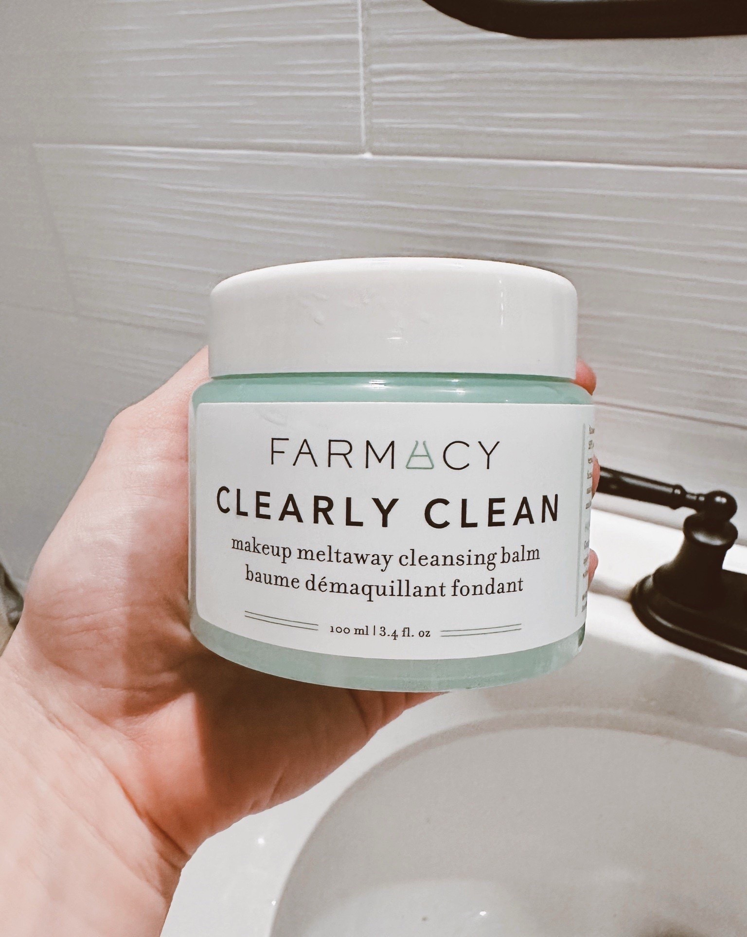 The best gentle makeup remover! Sensitive skin friendly

#LTKCyberWeek #LTKgrwm #LTKBeauty