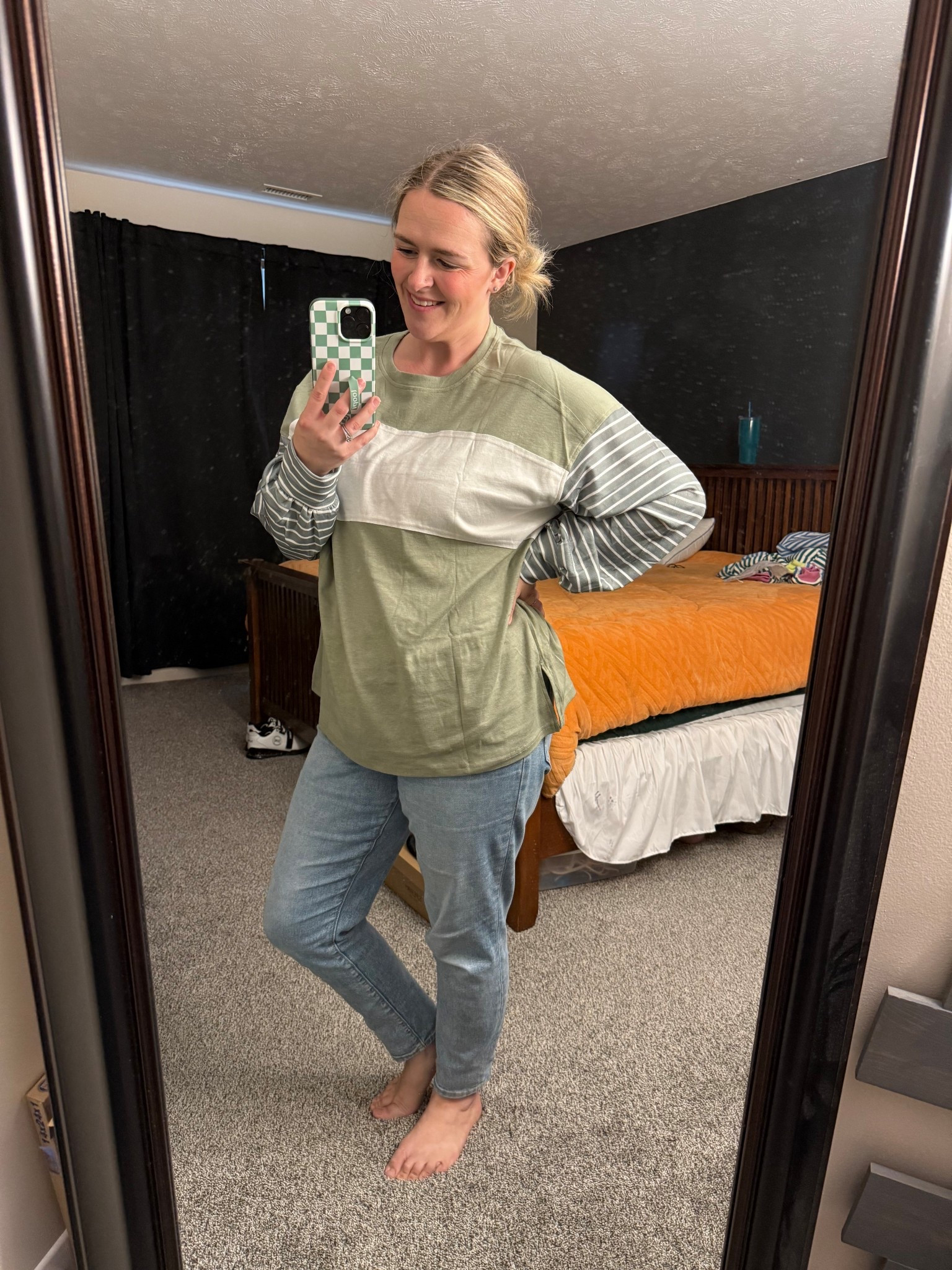 Cozy girl season 🫶 This Amazon long sleeve is soft, comfy + just the right amount of oversized. Easy to throw on with leggings or jeans, under $30 and it comes in sooo many colors 😍 

#LTKItBag #LTKSaleAlert
