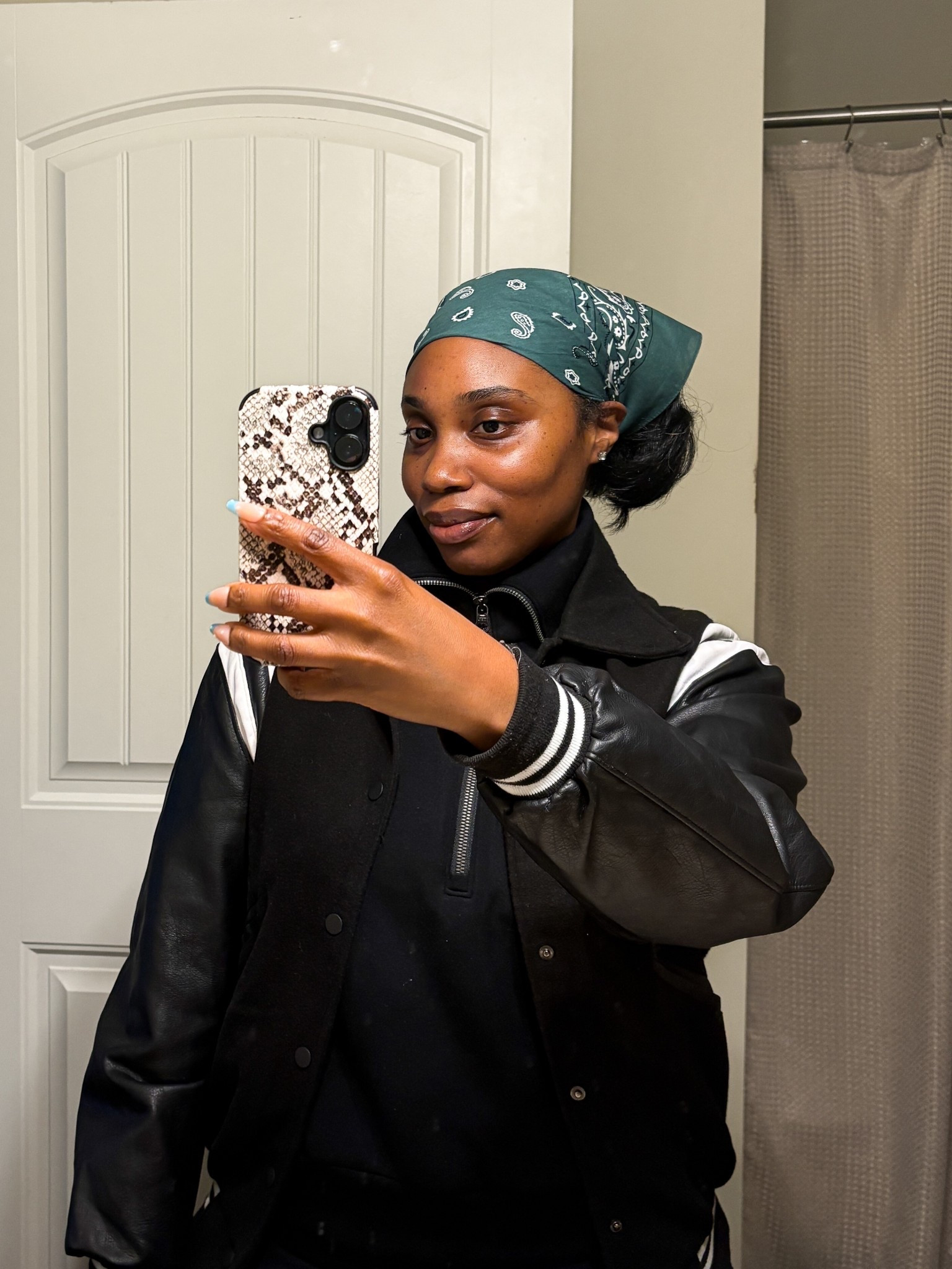 These bandanas are so cute 

#LTKSaleAlert