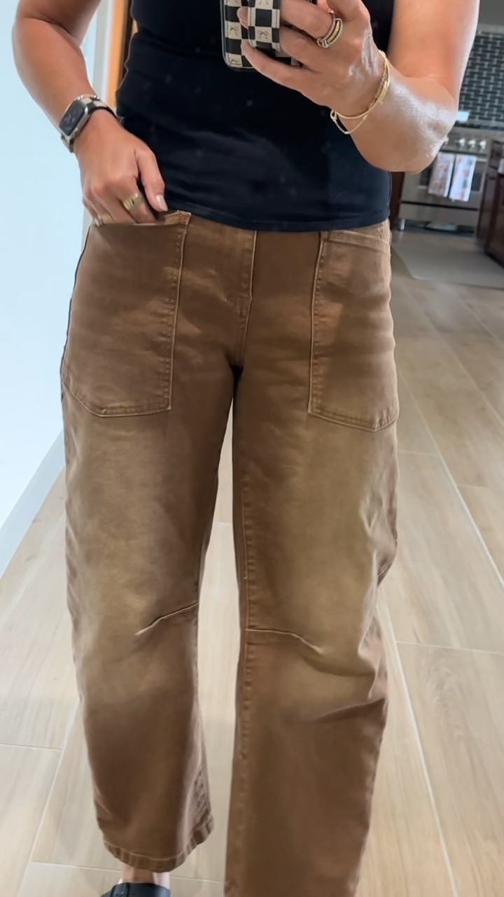 I’ve been really loving the barrel jean trend lately! The fit is a little different—more relaxed through the leg with a subtle curve—but they’re so cute and comfortable. It might not be everyone’s style, but I found this pair on Amazon and I’m obsessed!