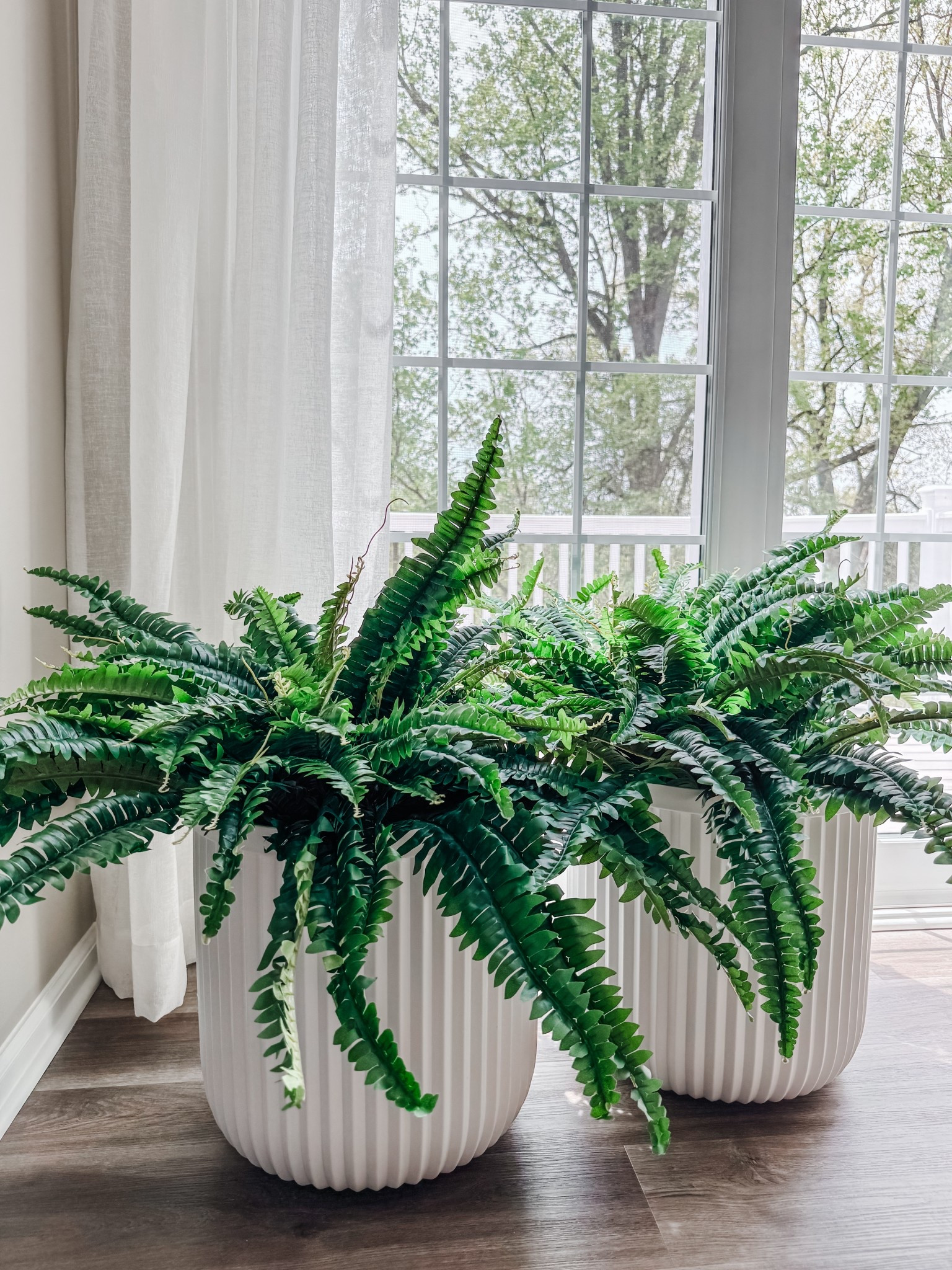 Better Homes & Gardens planter pot
White outdoor planter
Fluted planter 
Pottery Barn Dupe
White fluted outdoor planter 
Artificial fern
Faux fern
Outdoor planter
Outdoor fern 
Fake fern 

#LTKStyleTip #LTKSeasonal #LTKHome