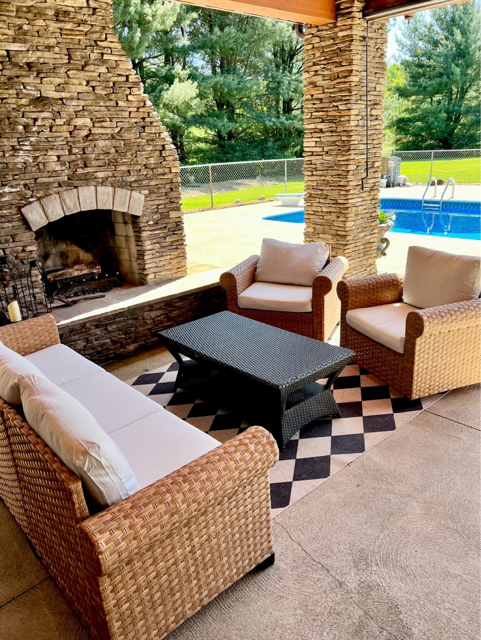 Patio seating 💛

#wayfair #seating 

#LTKHome