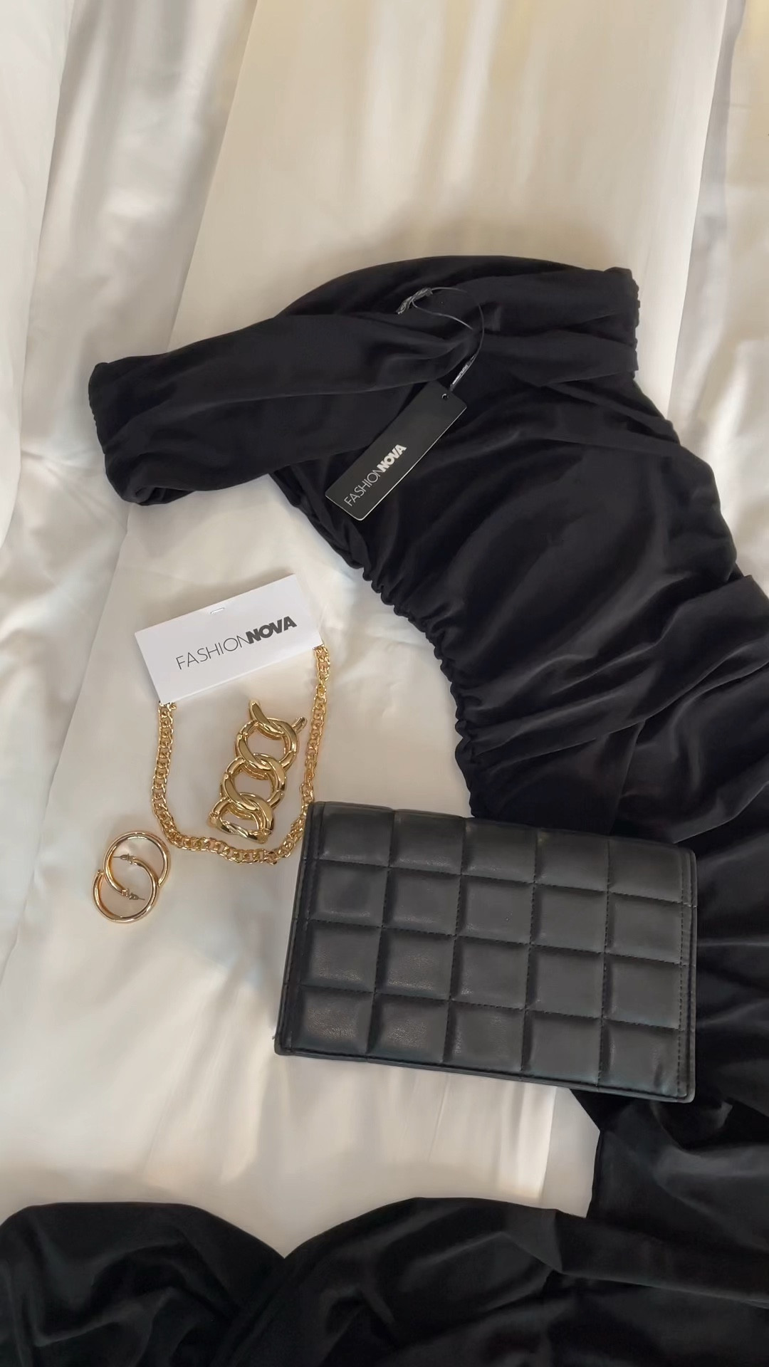 GRWM, all black attire 🖤

#LTKstyletip #LTKGala #LTKbeauty