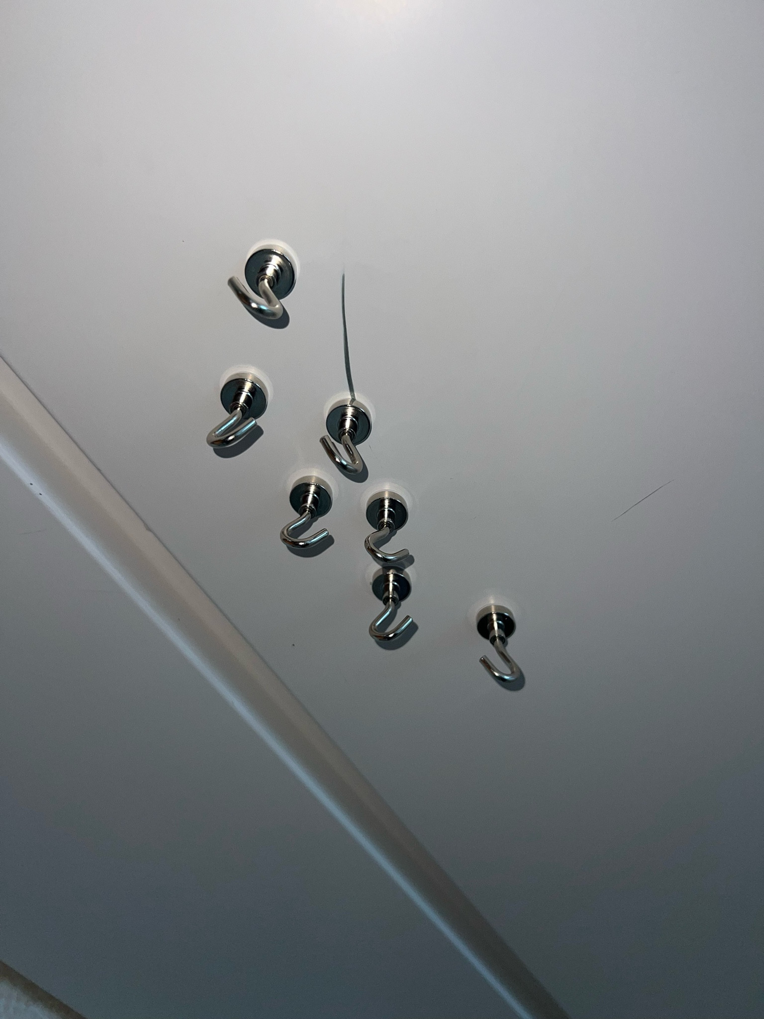 Magnetic Hooks

#LTKhome #LTKswim #LTKtravel