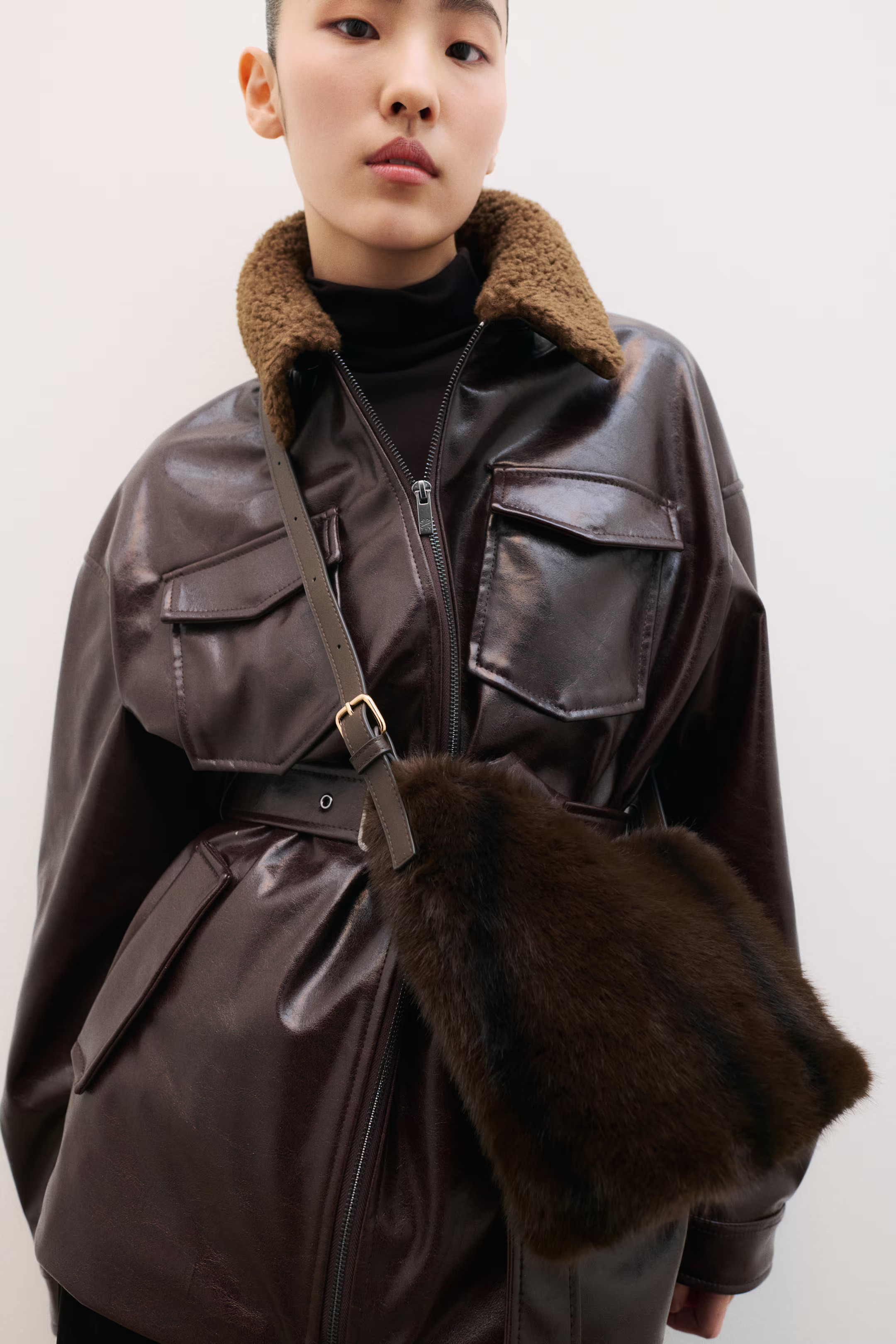 Crossbody bag | H&M (UK, MY, IN, SG, PH, TW, HK)