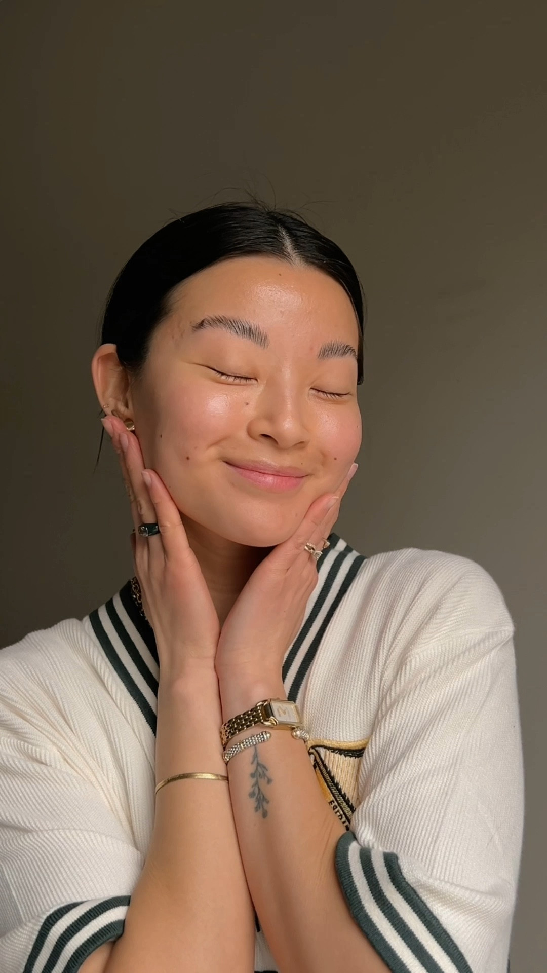 I used to spend so much money on my brows at the salon but a year ago I started doing my own brow lamination/tint. The results are just as amazing and it’s a fraction of the cost 

#LTKselfcare #LTKgrwm #LTKBeauty