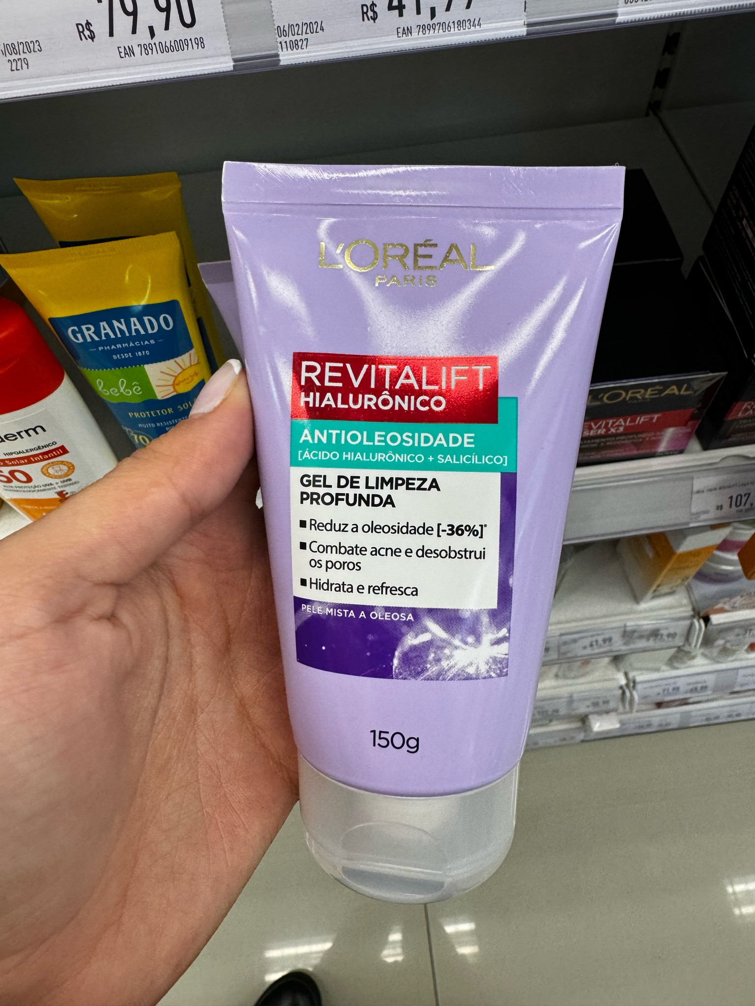 Gel de limpeza profunda da L’Oréal para pele mista e oleosa, contendo ácido hialurônico e salicílico!!

#LTKhome #LTKsale #LTKbrasil