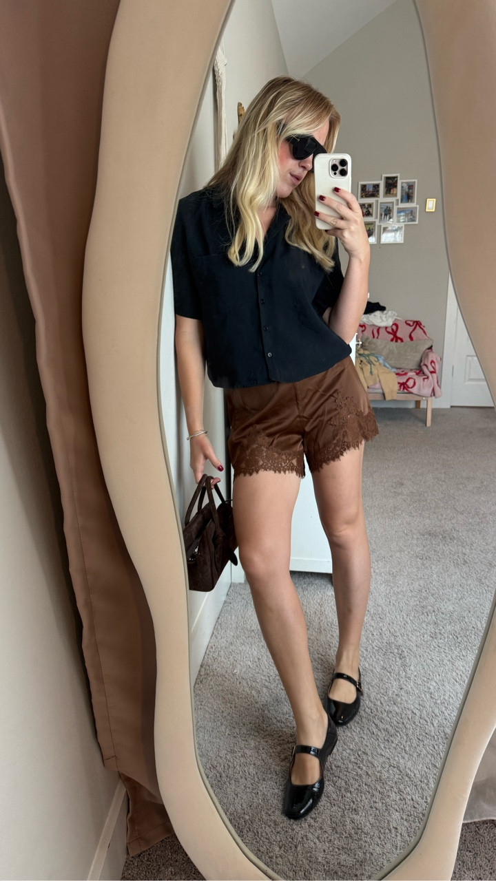 Grocery store is our fashion show 😜 

#toddlermom #momoutfit #ltkfashion #casualoutfitideas #dailyoutfitinspiration 

Everyday outfits, toddler mom fashion, casual clothes