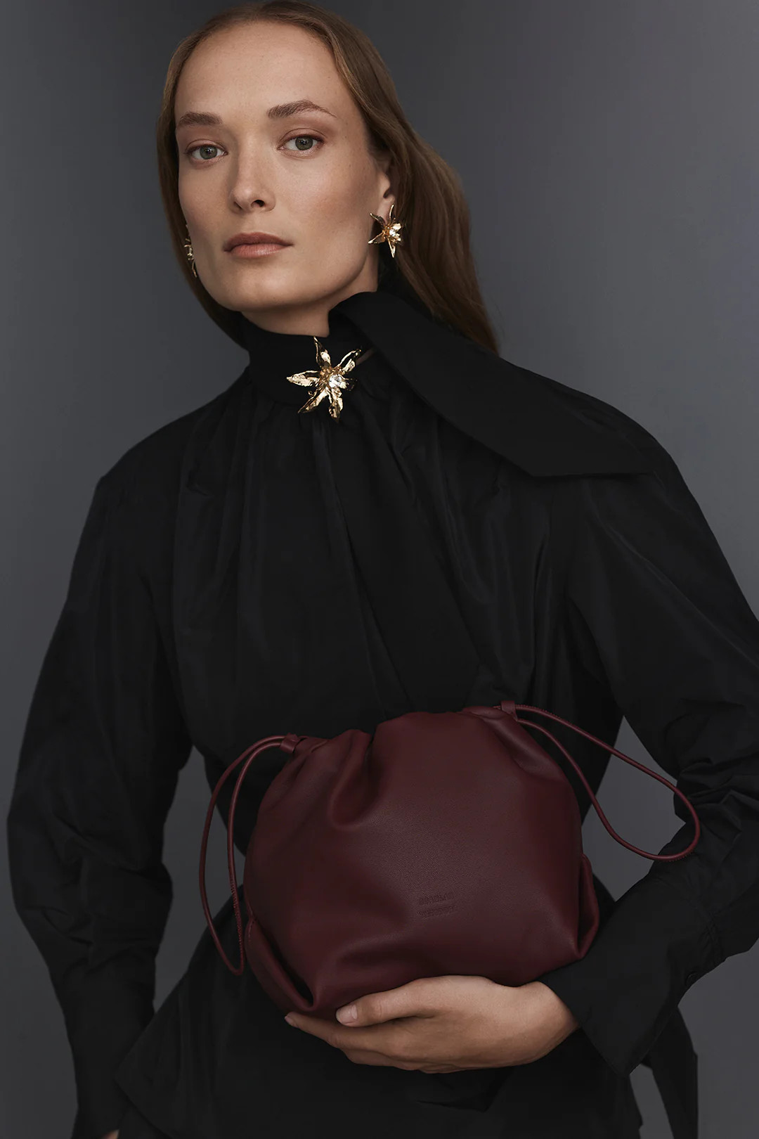 THE LEATHER DRAWSTRING BAG - BURGUNDY - Scanlan Theodore | Scanlan Theodore AU