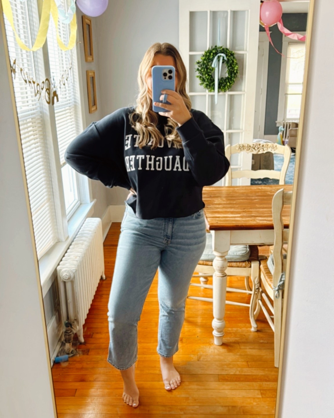 Outfit of the day as a stay at home mom. Featuring the most comfortable pair of jeans, ever. From Vineyard Vines!

#LTKStyleTip #LTKGiftGuide #LTKMidsize