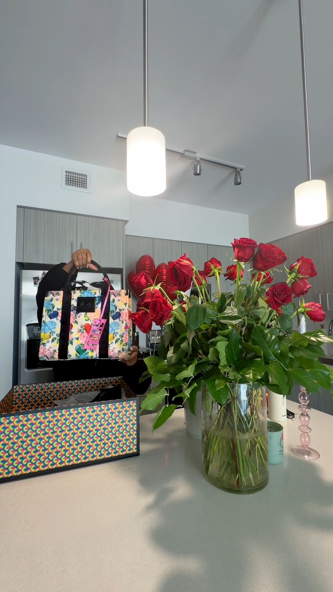 I love this Kurt Geiger tote bag & bracelet 

#LTKTravel #LTKootd #LTKstorytime