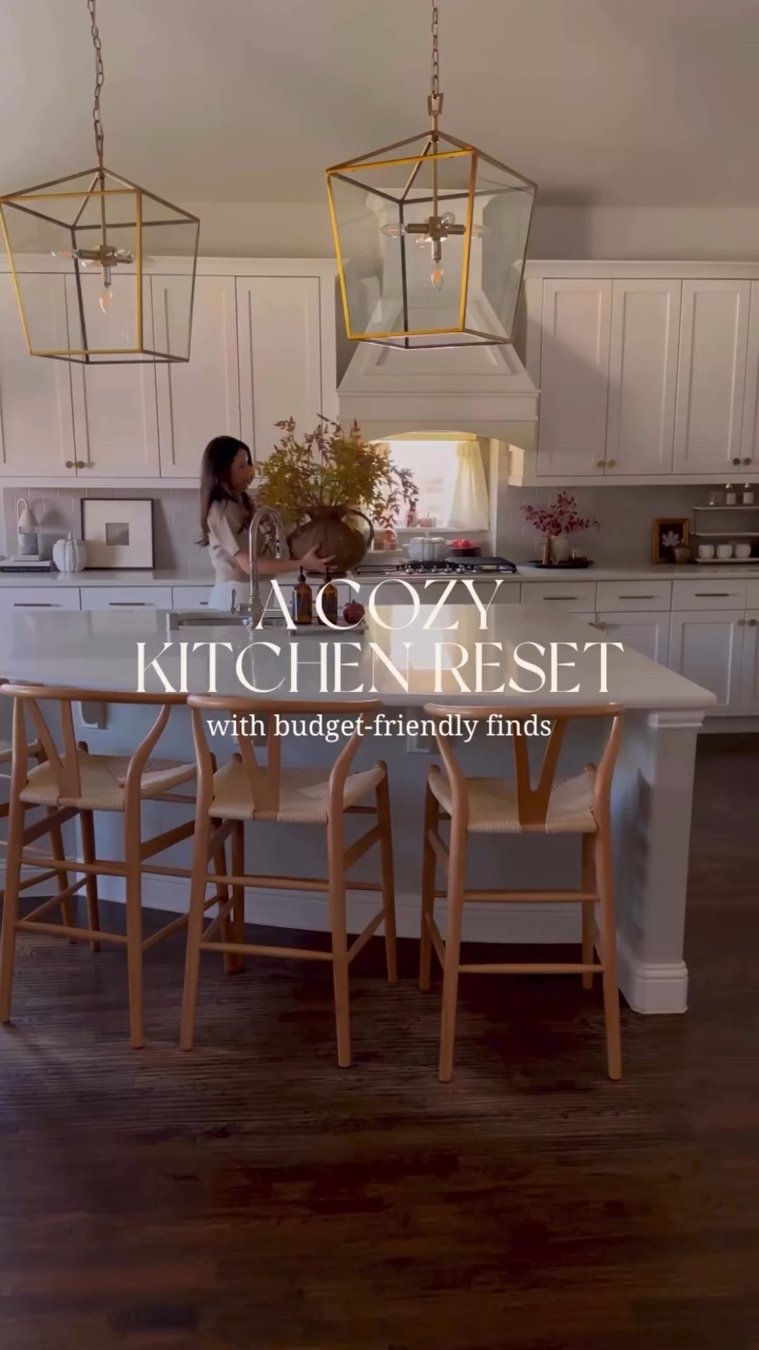 The kitchen is the heart of the home, so of course it needed a little fall refresh 🍂 Just a few simple swaps—warm tones, textured accents, and those must-have faux florals—made it feel instantly cozier.

#FallKitchenDecor #CozyKitchenVibes #FallHomeDecorIdeas #FallKitchenStyle #AmazonFallFinds #FallDecorOnABudget #AmazonKitchenFinds

#LTKHome #LTKSeasonal