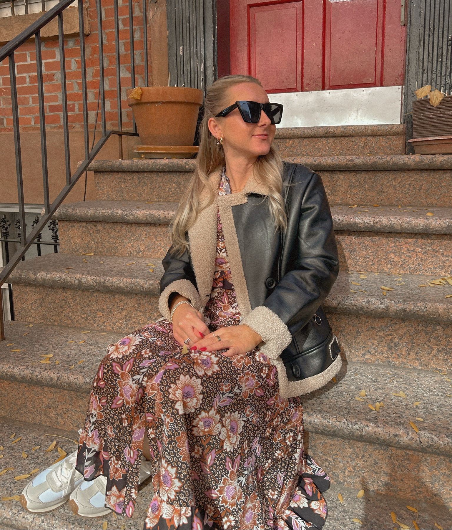 Dress and sneaks 

#LTKShoeCrush #LTKFindsUnder50 #LTKWorkwear