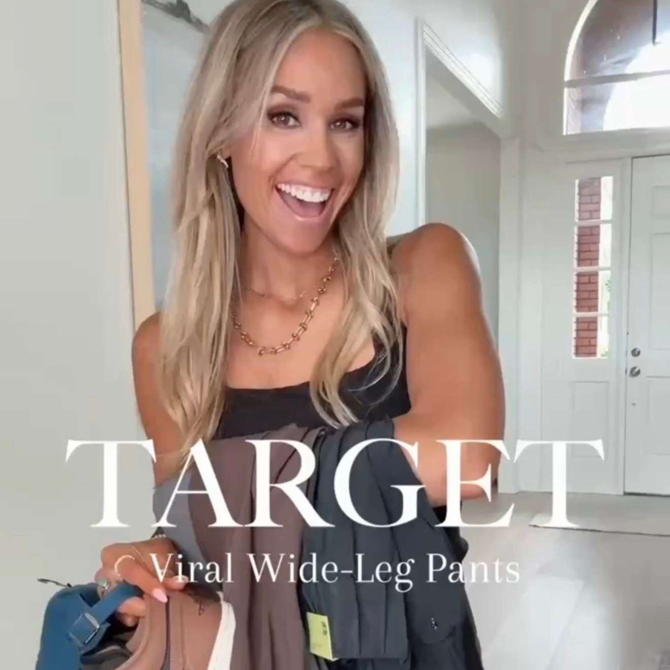 Scroll to Shop my most favorite athleisure pants!

Size: S / tts / 5’5” / 120lbs 