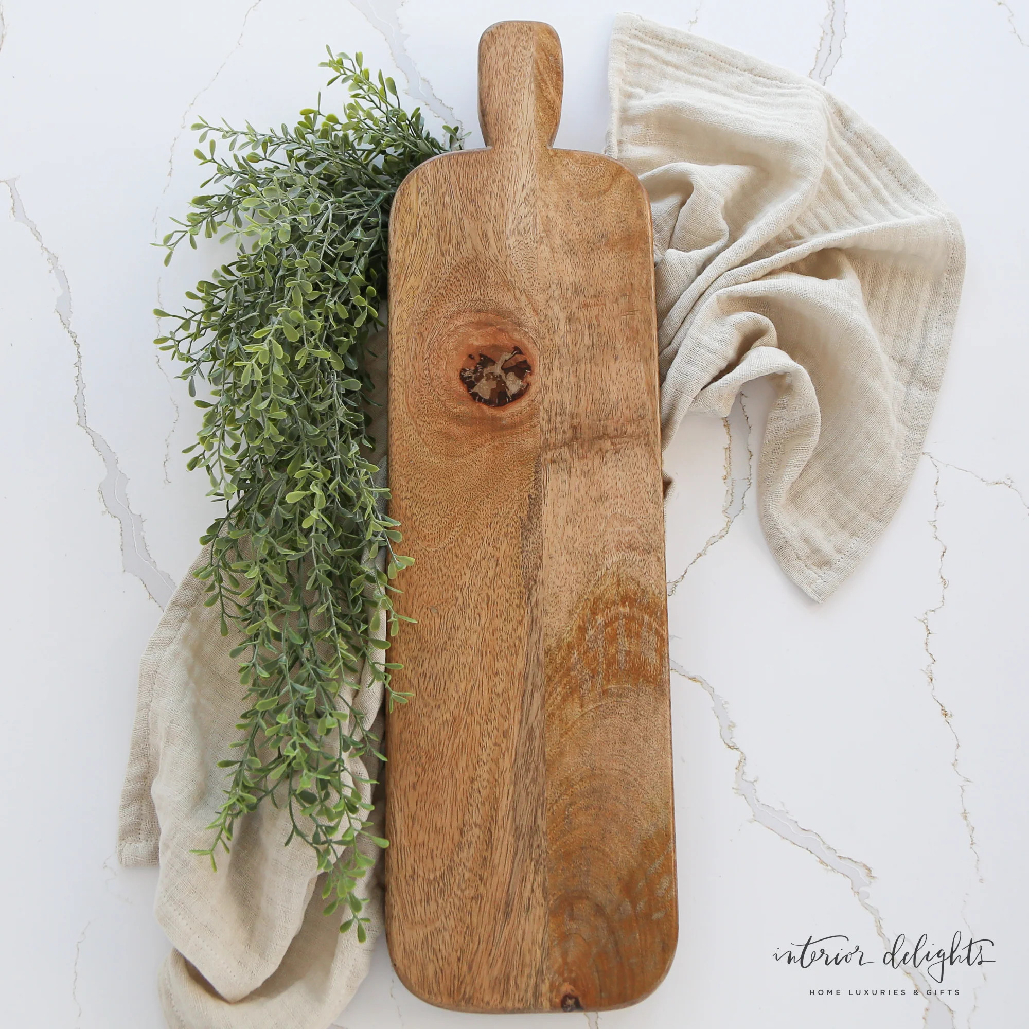 Long Board with Engraved Edge | Interior Delights