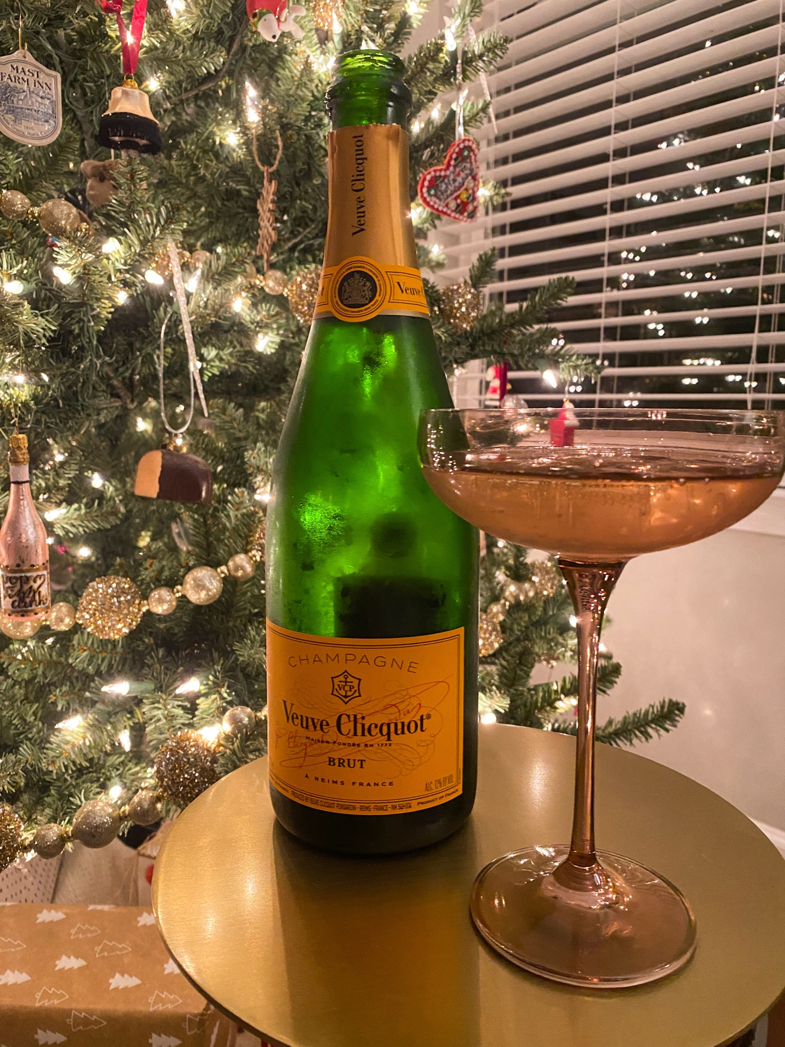 These gorgeous coupes are 30% off right now!