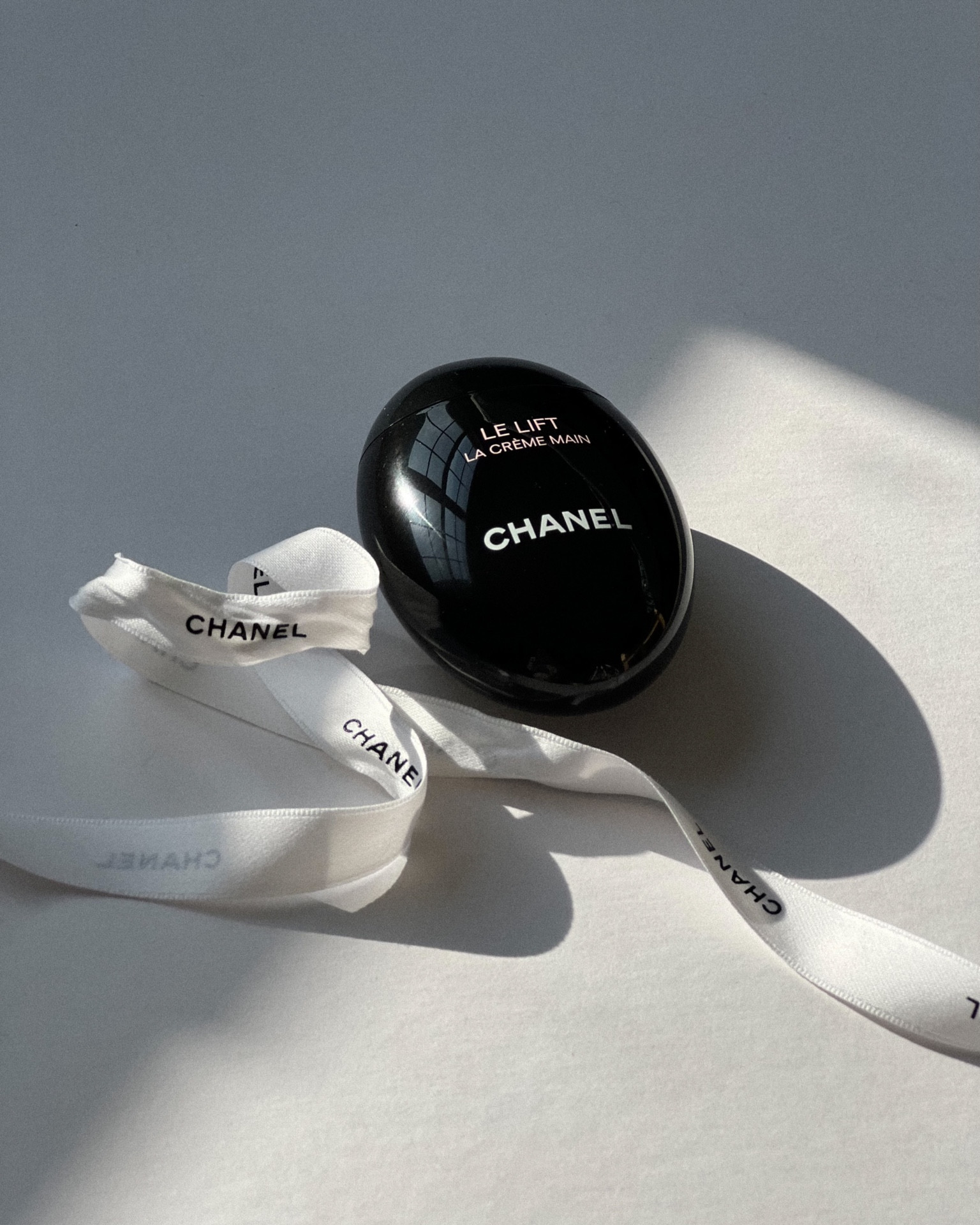 新品未使用CHANEL LE LIFT LA CREME MAINS 50ml CHANEL LE LIFT LA CRÈME MAIN 50ml 新品未使用 - メルカリ