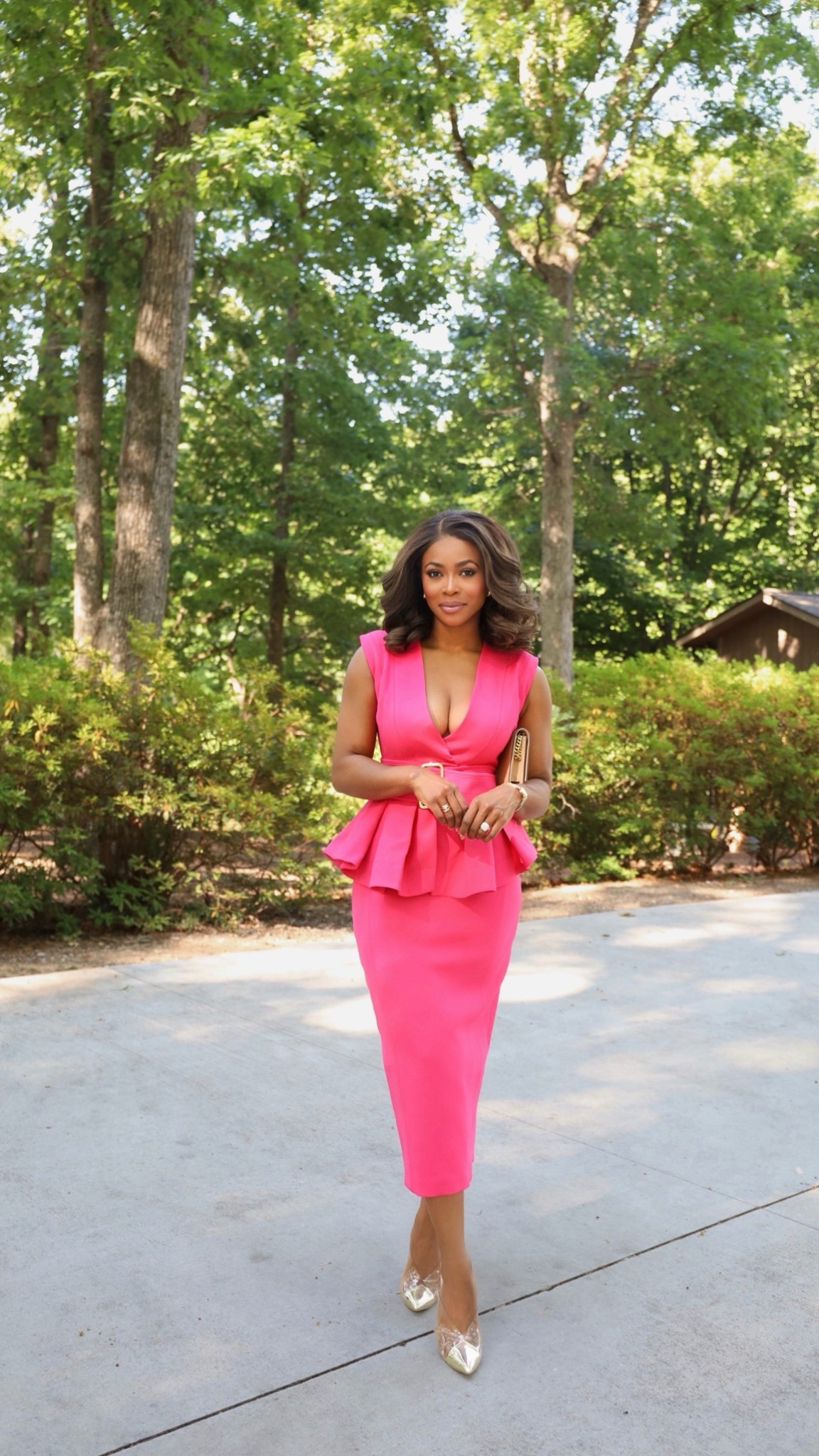 Fall is officially here!! Sharing a few of my favorite early Fall dresses from @karen_millen. The perfect pieces to ease into the new season ✨

#MyKM #KMSeptember