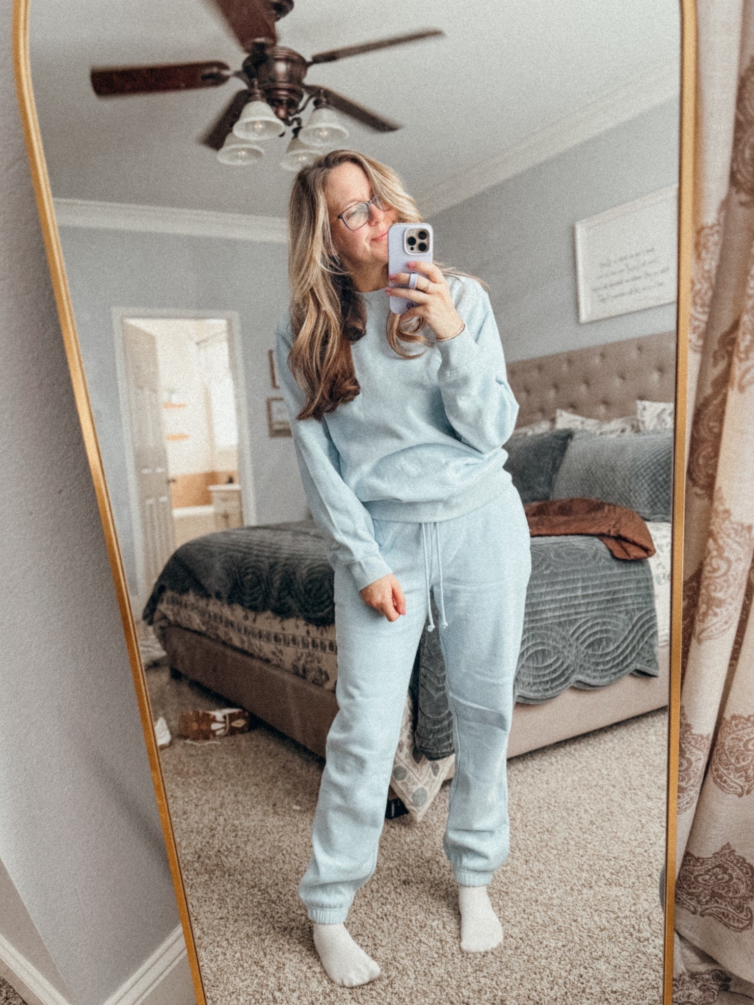 So soft!!  Cozy and thick for cold weather.  Size M.  I may size up to a L in the future for a more oversized fit.

#LTKGiftGuide #LTKStyleTip #LTKFindsUnder50