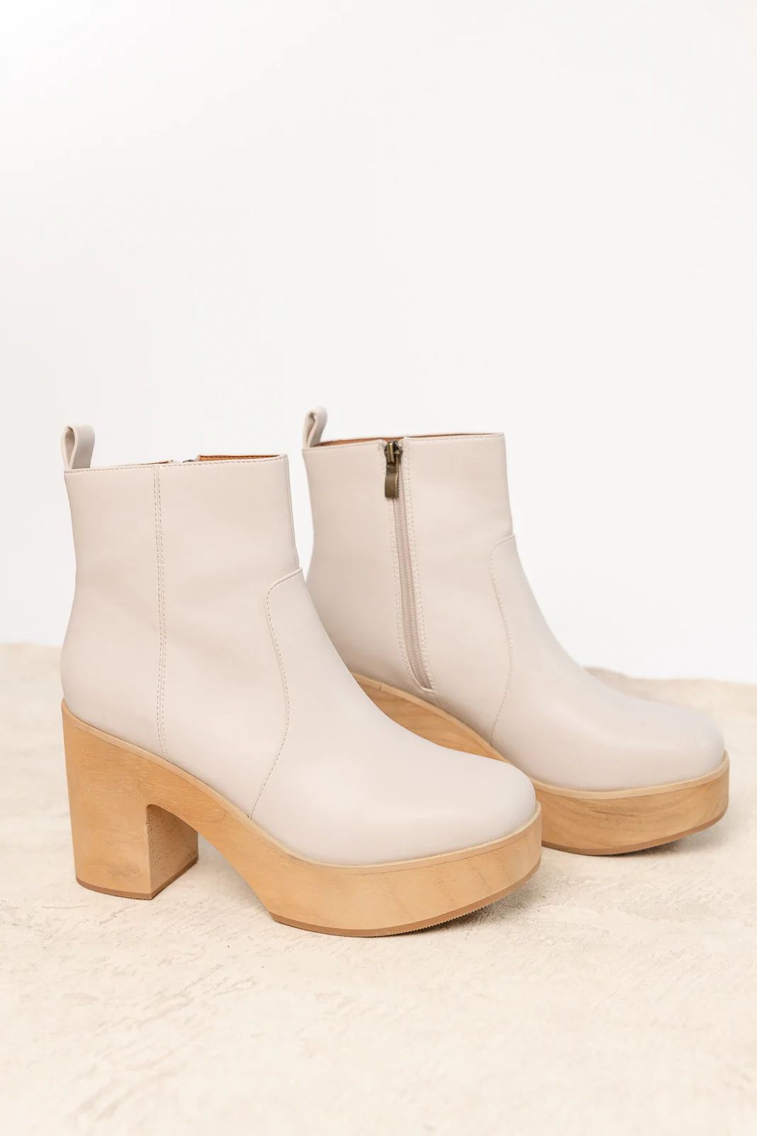 Presley Heeled Boots in Ivory | Bohme