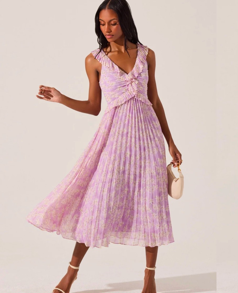 Ruffle pleated midi dress

#LTKSeasonal #LTKWedding #LTKParties