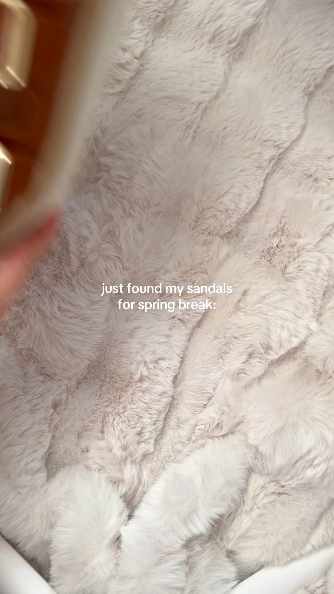 When you want a little extra height but still need to survive a full day out 🙌✨ The Yavero Women’s Platform Sandals Espadrilles give you that effortless summer vibe without sacrificing comfort.

#platformsandals #espadrilles #summerstyle #comfychic #shoefinds

#LTKgrwm #LTKdayinmylife #LTKootd