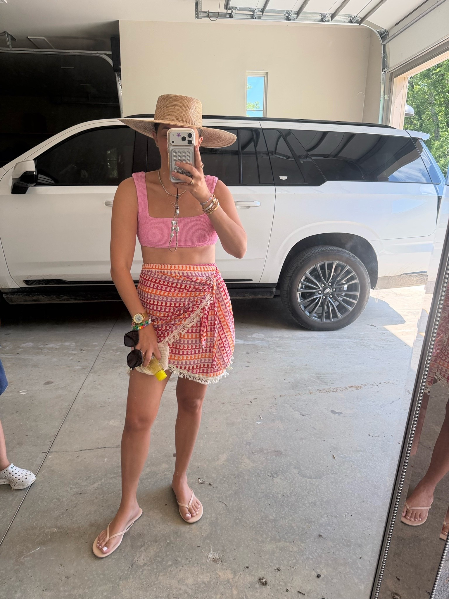 Pool day with the cover up skirt that’s ON SALE⭐️💗

Dressupbuttercup.com #dressupbuttercup #dederaad

#LTKootd #LTKmomlife #LTKSaleAlert