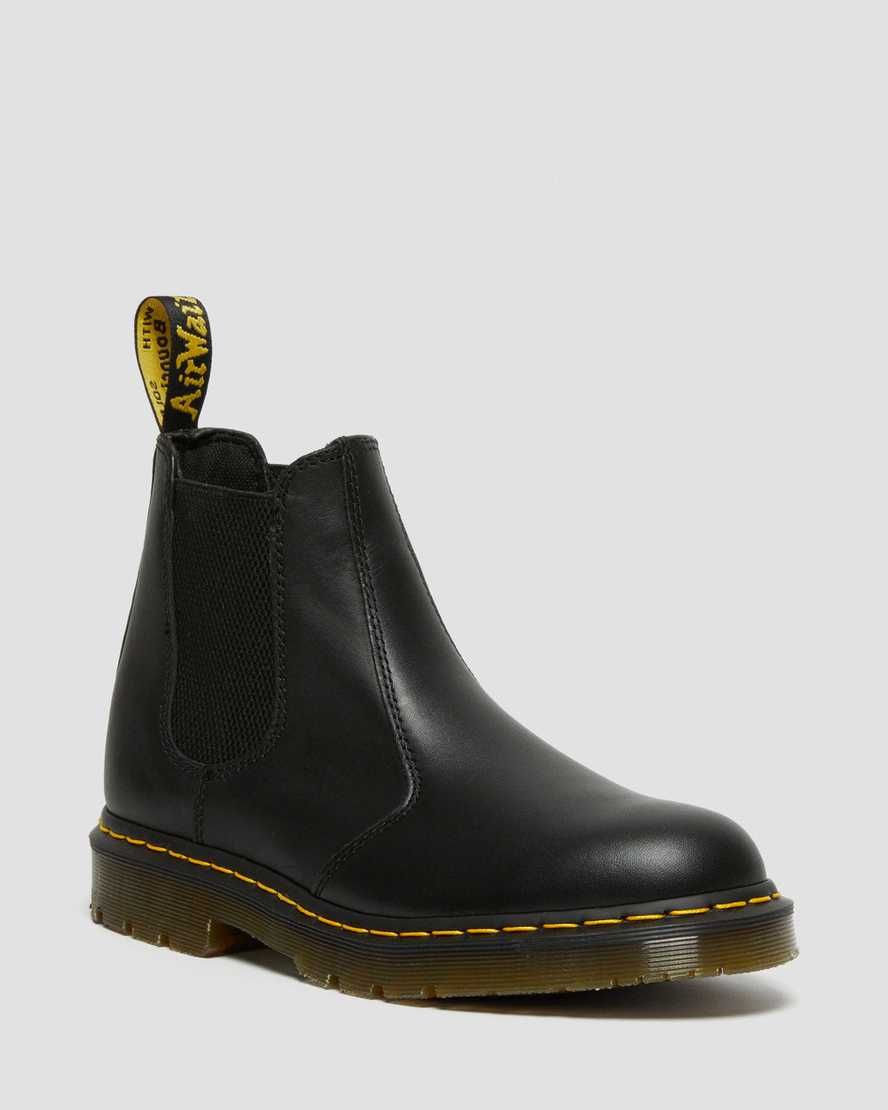 2976 Slip Resistant Leather Chelsea Boots | Dr. Martens