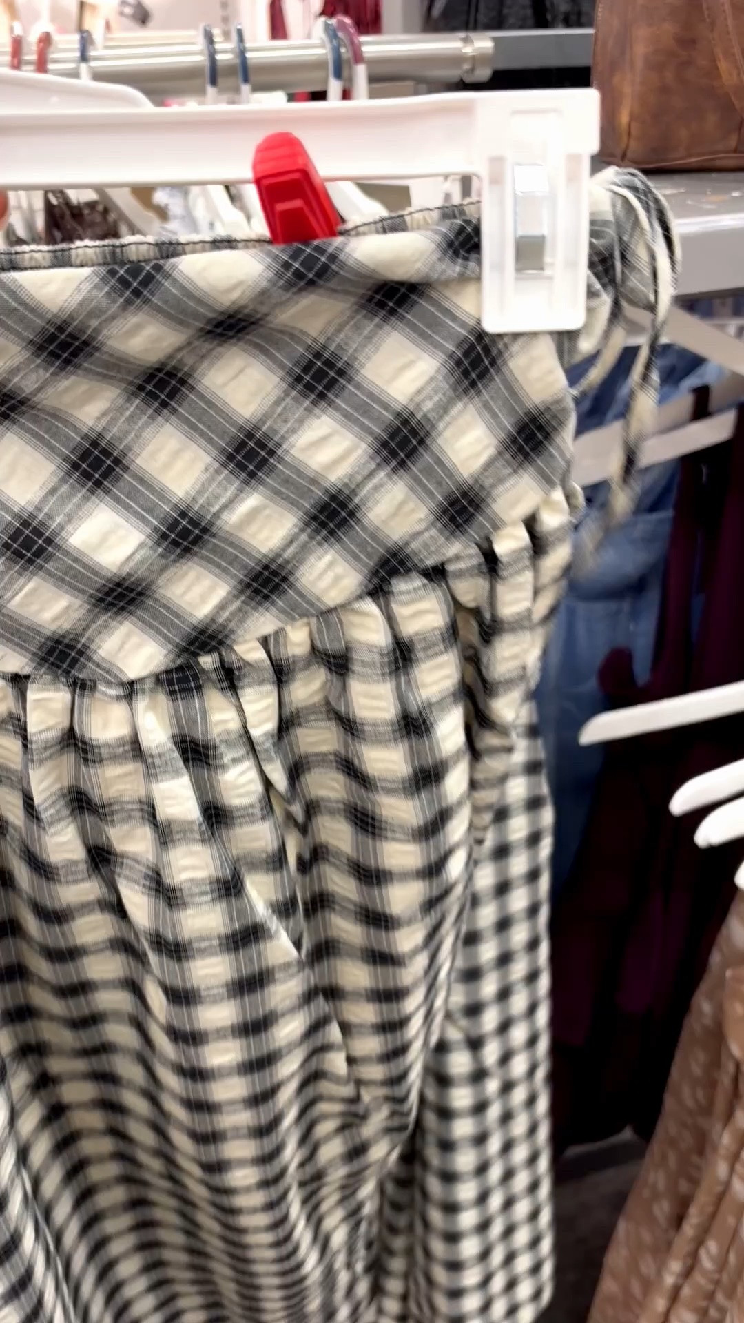 This gingham skirt is so cute 🖤
@Target