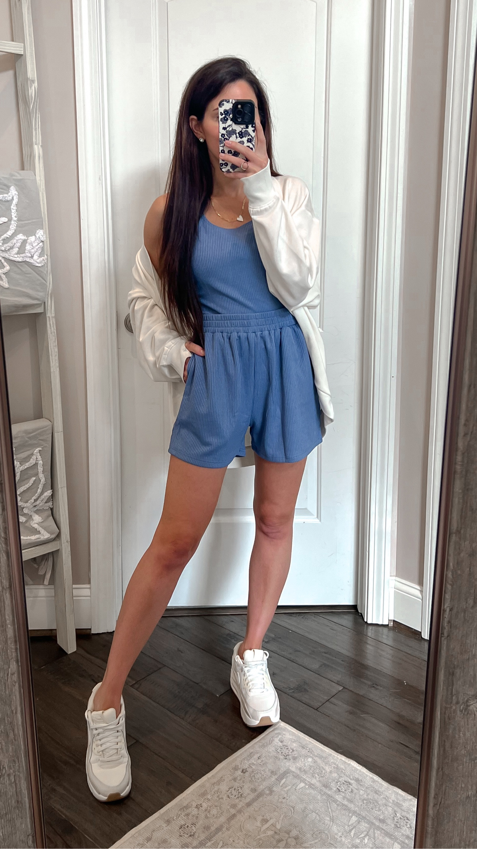 Baseball mom outfit ; matching set ; Amazon lounge set ; blue matching set ; trending athleisure wear ; mom sneakers ; Nike air max ; platform Nikes 

#LTKfindsunder50 #LTKshoecrush #LTKSeasonal